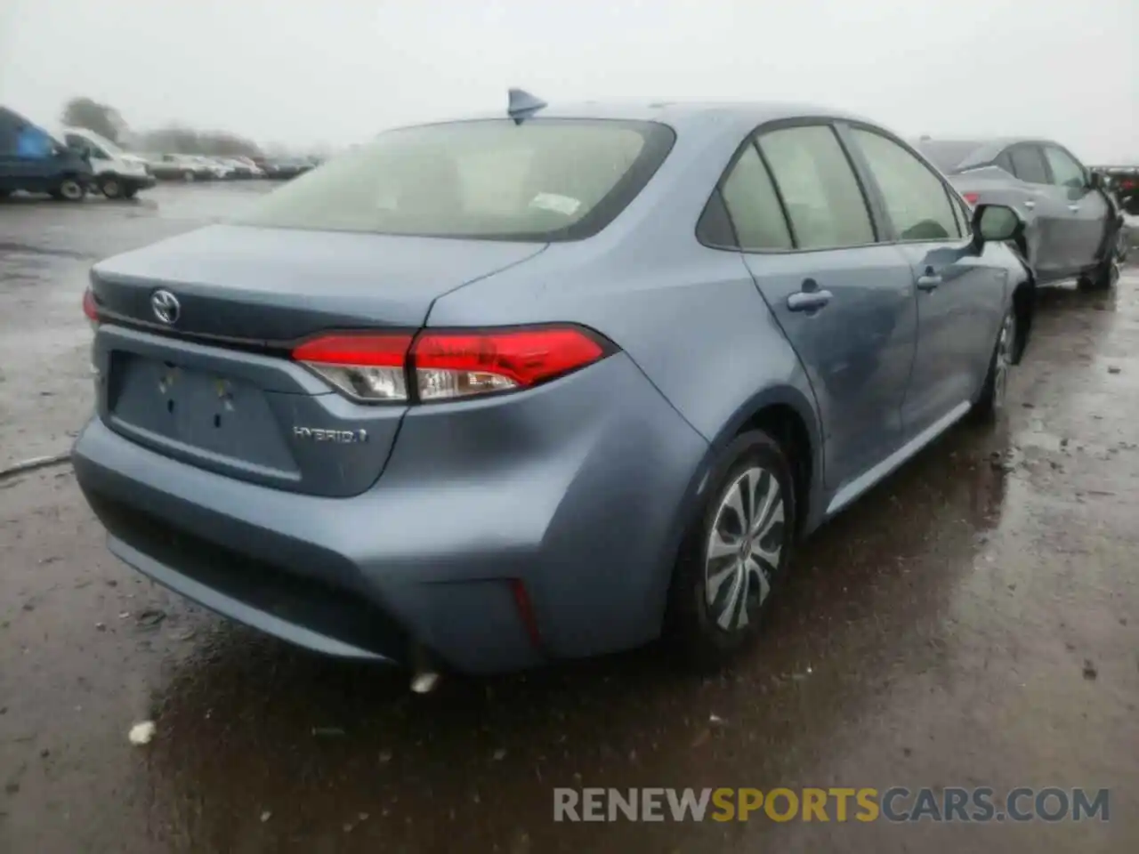 4 Photograph of a damaged car JTDEBRBE5LJ016576 TOYOTA COROLLA 2020