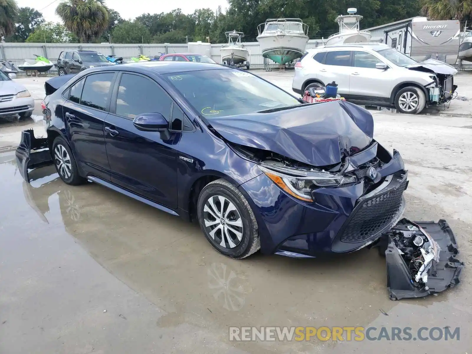 1 Photograph of a damaged car JTDEBRBE5LJ016951 TOYOTA COROLLA 2020