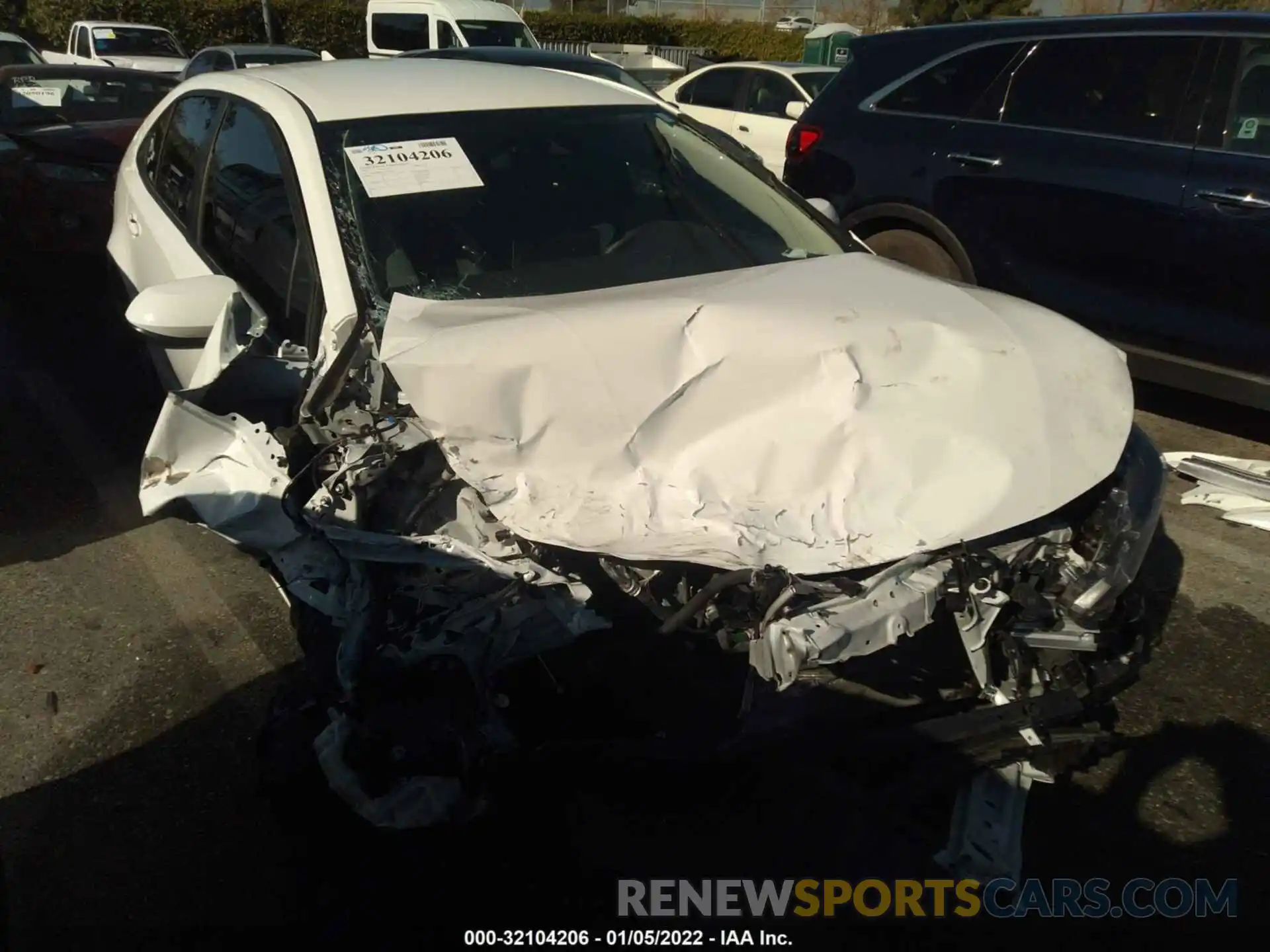 1 Photograph of a damaged car JTDEBRBE5LJ017047 TOYOTA COROLLA 2020