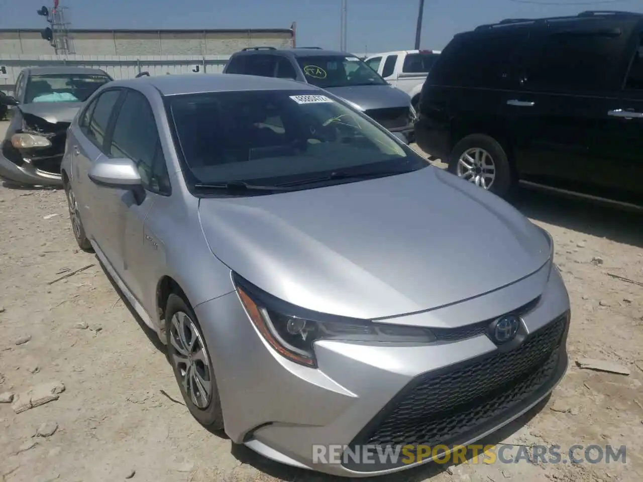 1 Photograph of a damaged car JTDEBRBE5LJ017131 TOYOTA COROLLA 2020