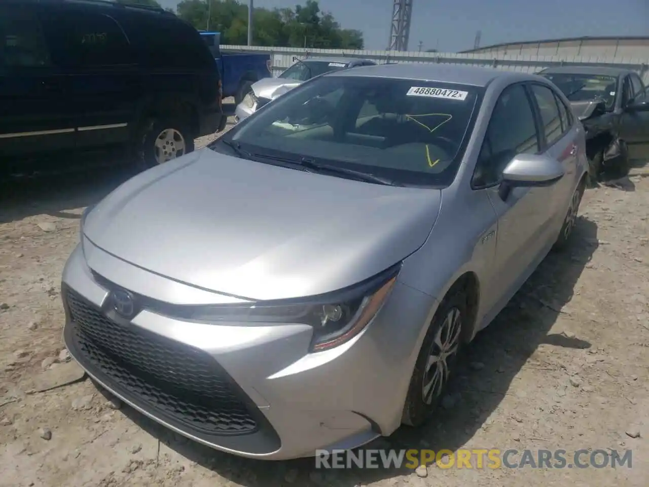 2 Photograph of a damaged car JTDEBRBE5LJ017131 TOYOTA COROLLA 2020