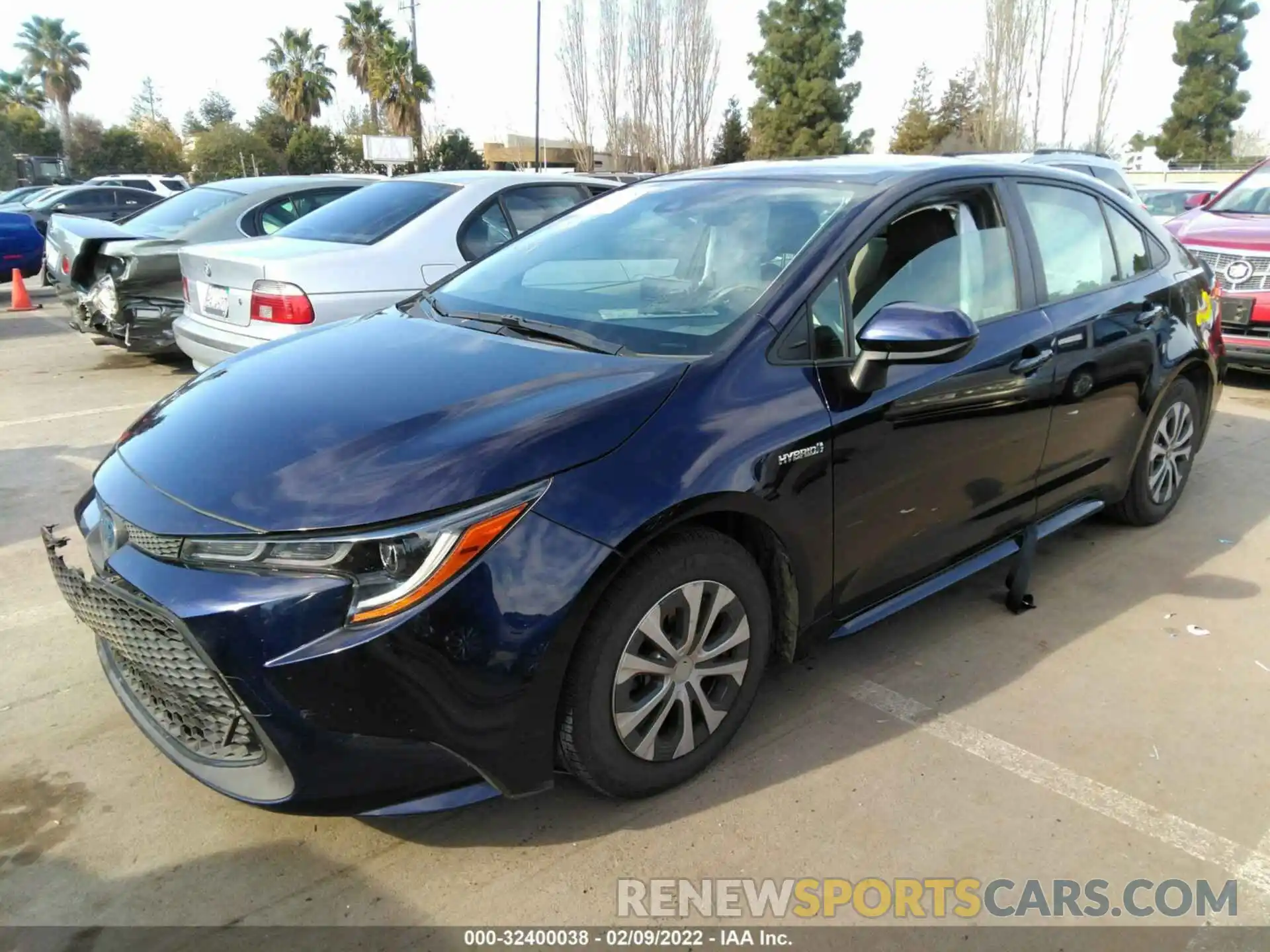 2 Photograph of a damaged car JTDEBRBE5LJ018215 TOYOTA COROLLA 2020