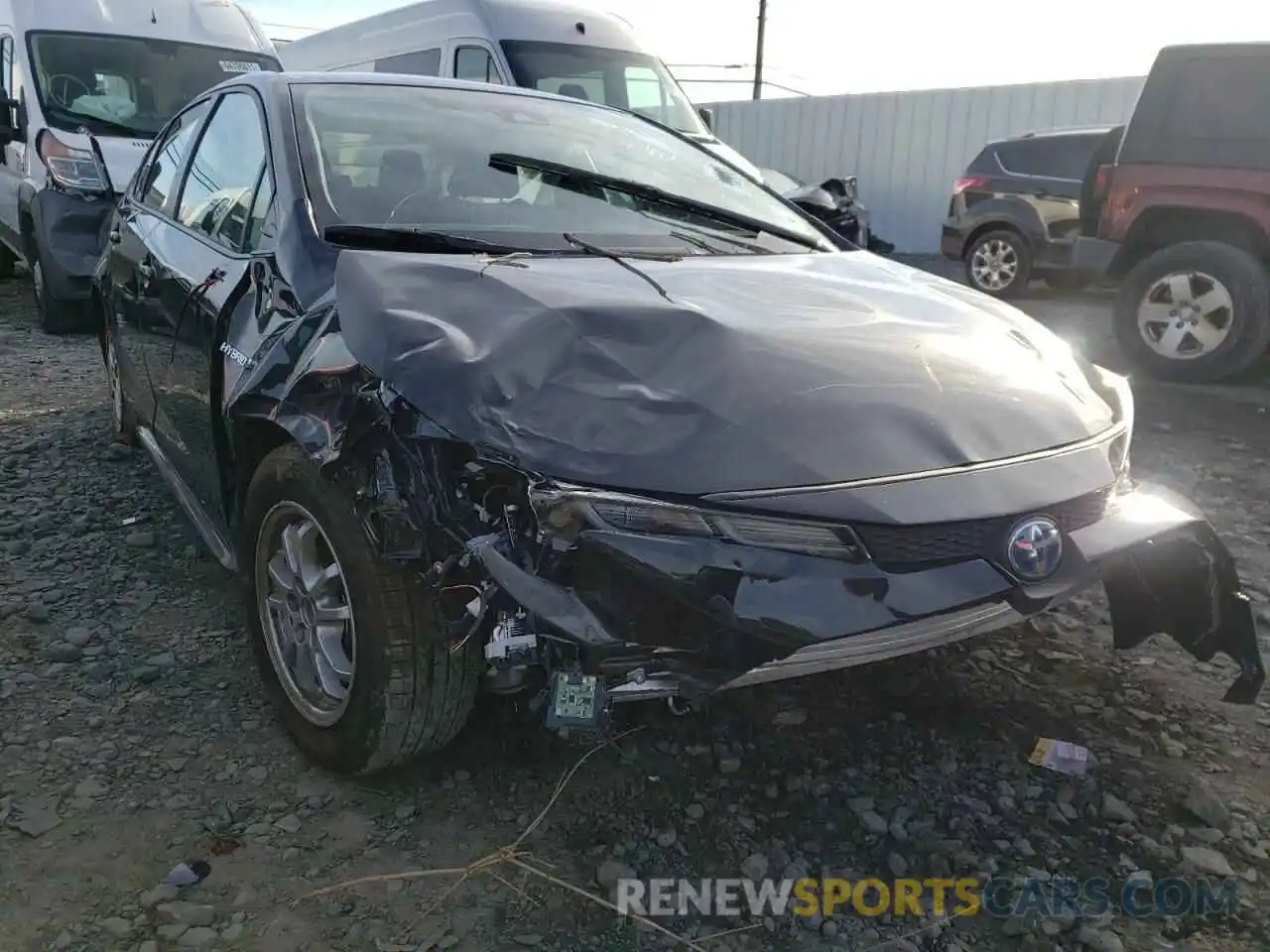 1 Photograph of a damaged car JTDEBRBE5LJ018540 TOYOTA COROLLA 2020