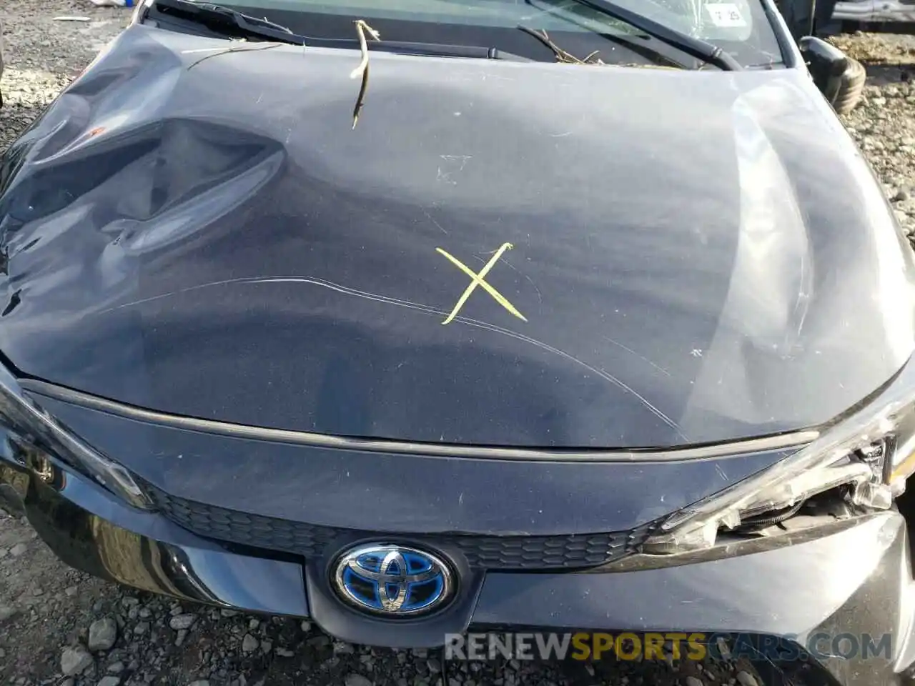 7 Photograph of a damaged car JTDEBRBE5LJ018540 TOYOTA COROLLA 2020