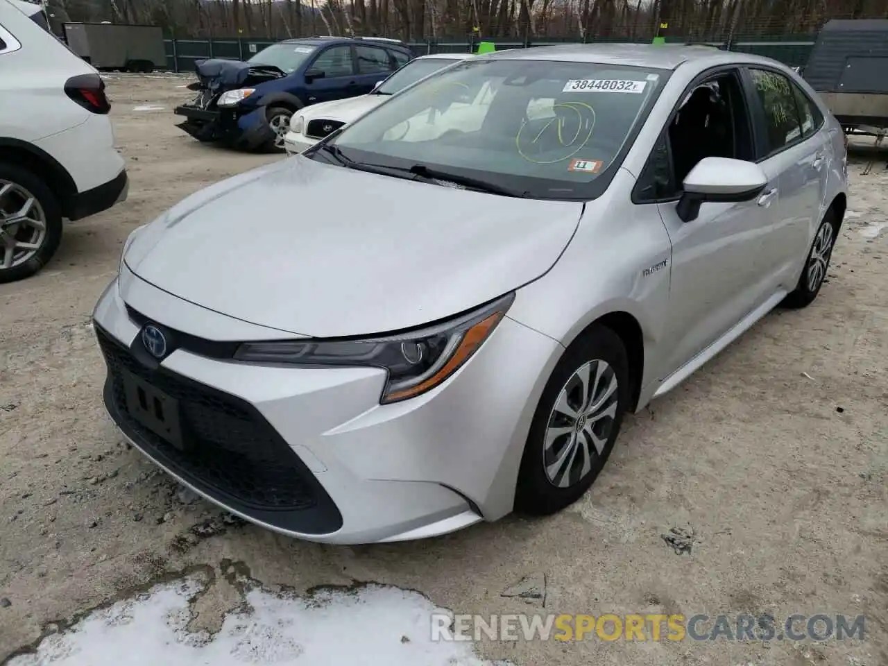 2 Photograph of a damaged car JTDEBRBE5LJ019137 TOYOTA COROLLA 2020