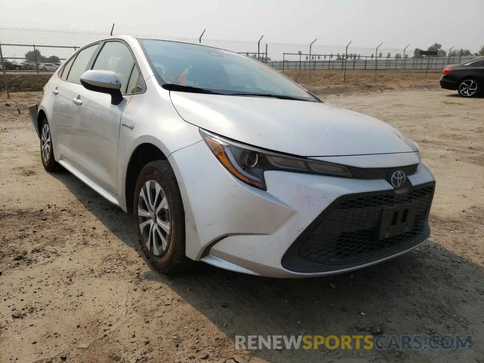 1 Photograph of a damaged car JTDEBRBE5LJ023947 TOYOTA COROLLA 2020