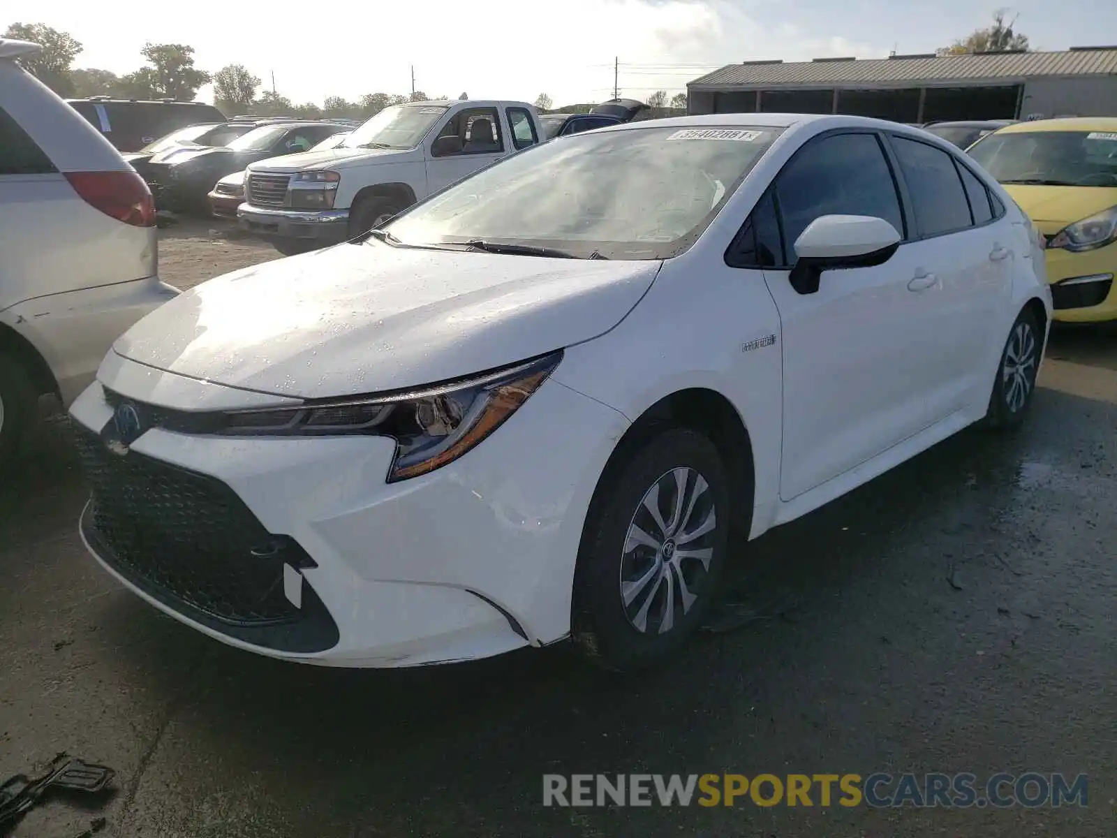 2 Photograph of a damaged car JTDEBRBE5LJ024273 TOYOTA COROLLA 2020