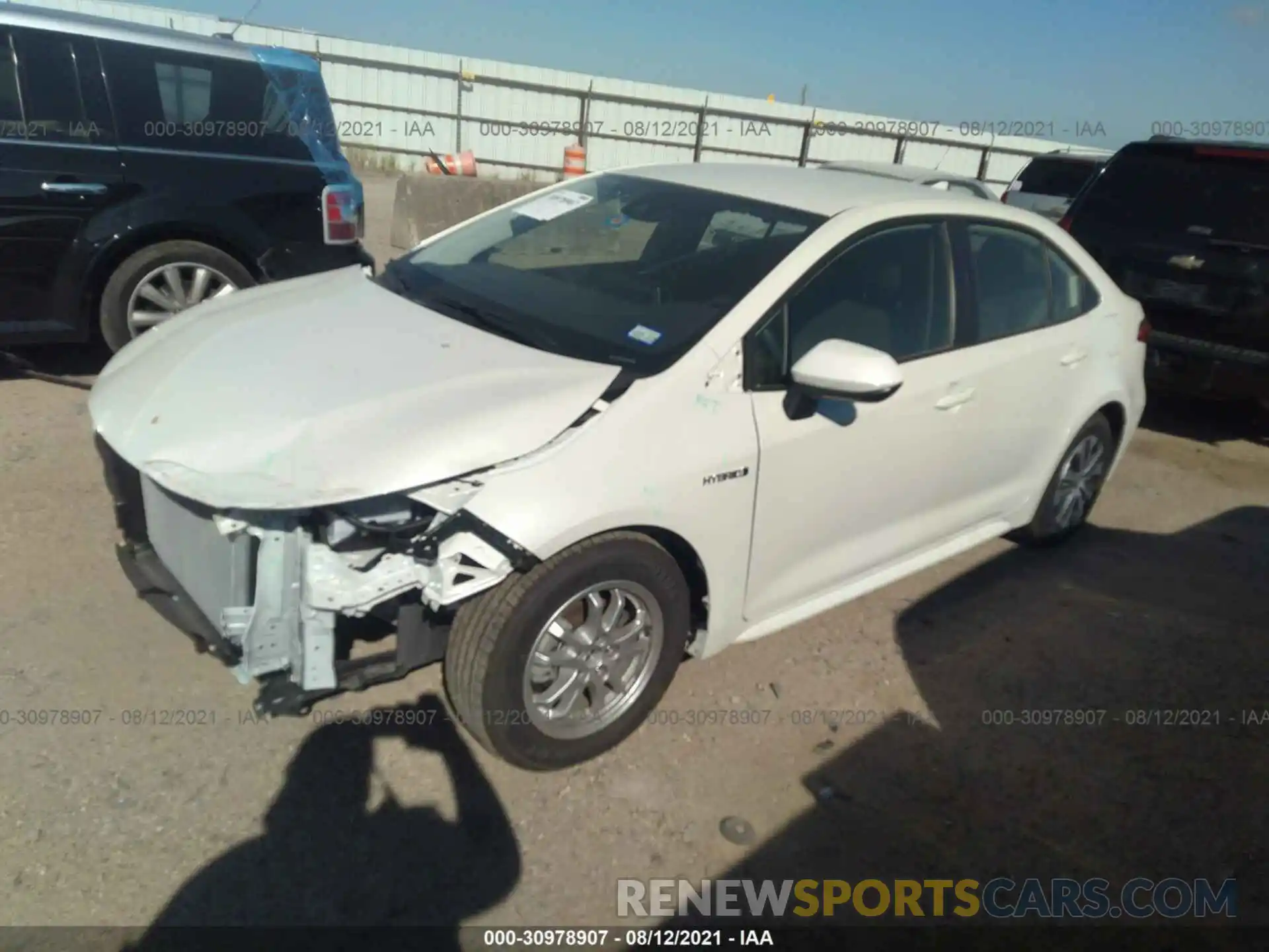 2 Photograph of a damaged car JTDEBRBE5LJ026332 TOYOTA COROLLA 2020