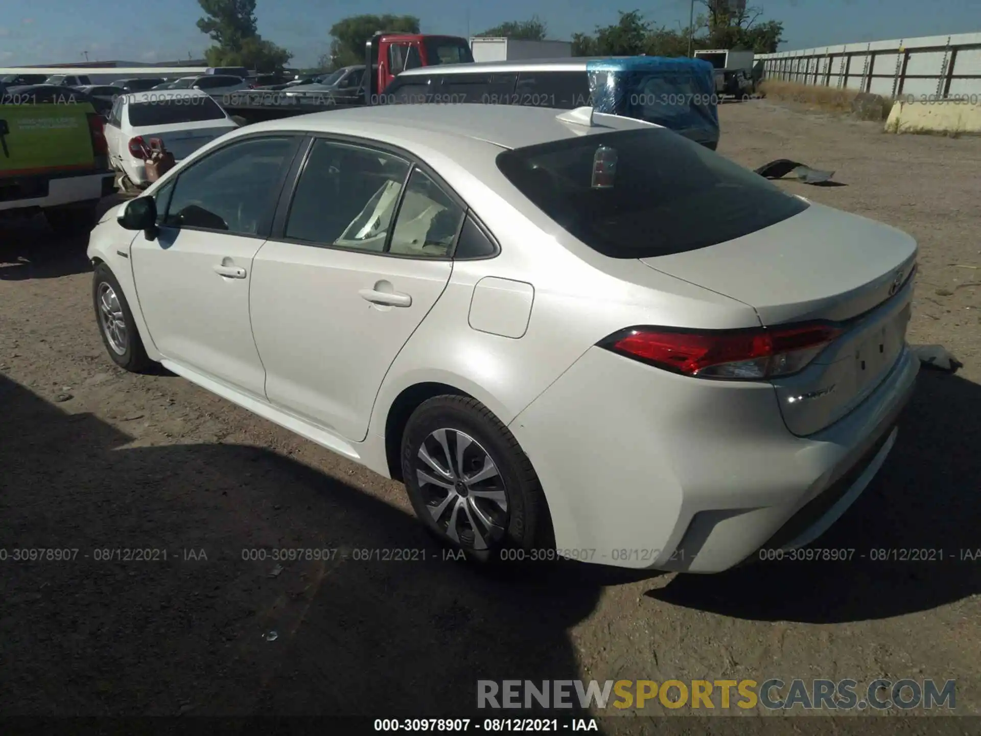 3 Photograph of a damaged car JTDEBRBE5LJ026332 TOYOTA COROLLA 2020