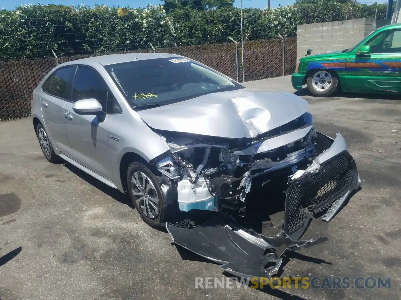 1 Photograph of a damaged car JTDEBRBE5LJ026492 TOYOTA COROLLA 2020