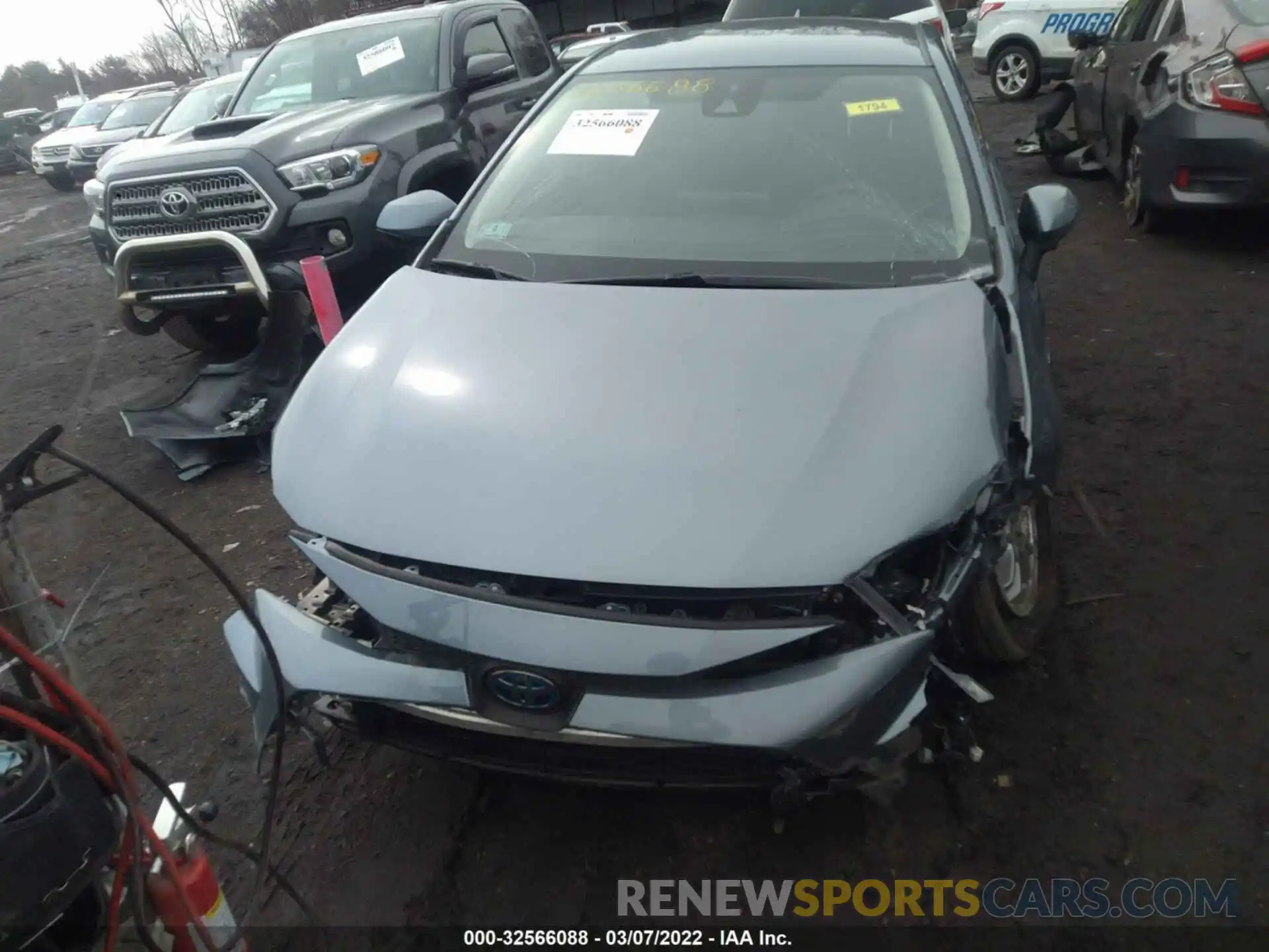 6 Photograph of a damaged car JTDEBRBE5LJ029960 TOYOTA COROLLA 2020