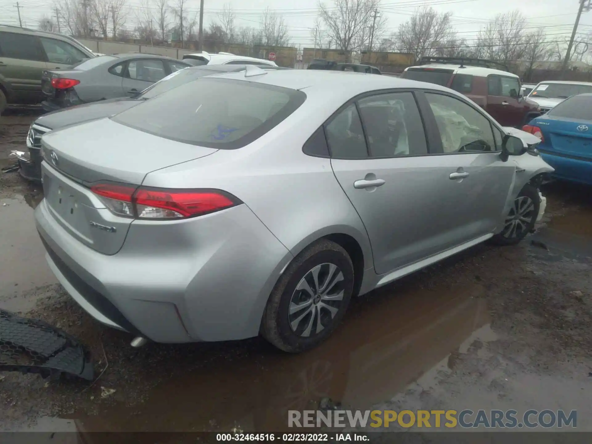 4 Photograph of a damaged car JTDEBRBE6LJ001178 TOYOTA COROLLA 2020