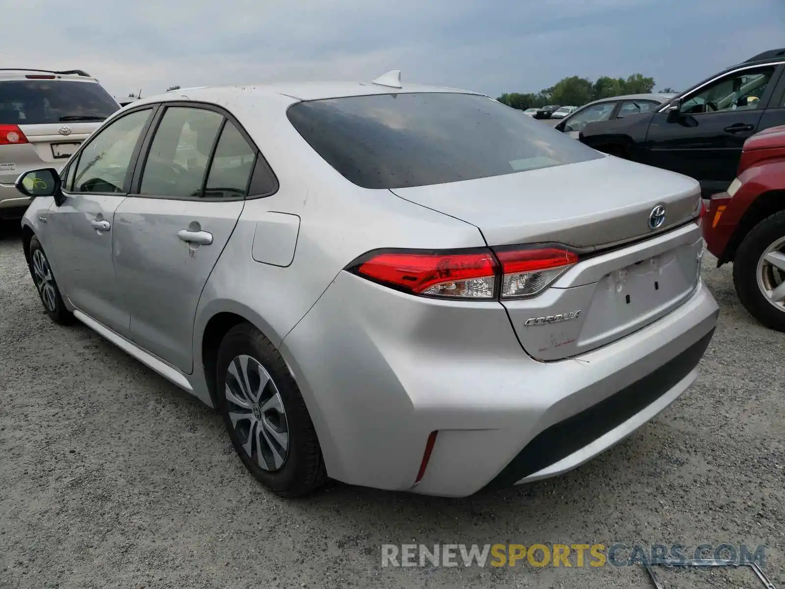 3 Photograph of a damaged car JTDEBRBE6LJ001486 TOYOTA COROLLA 2020