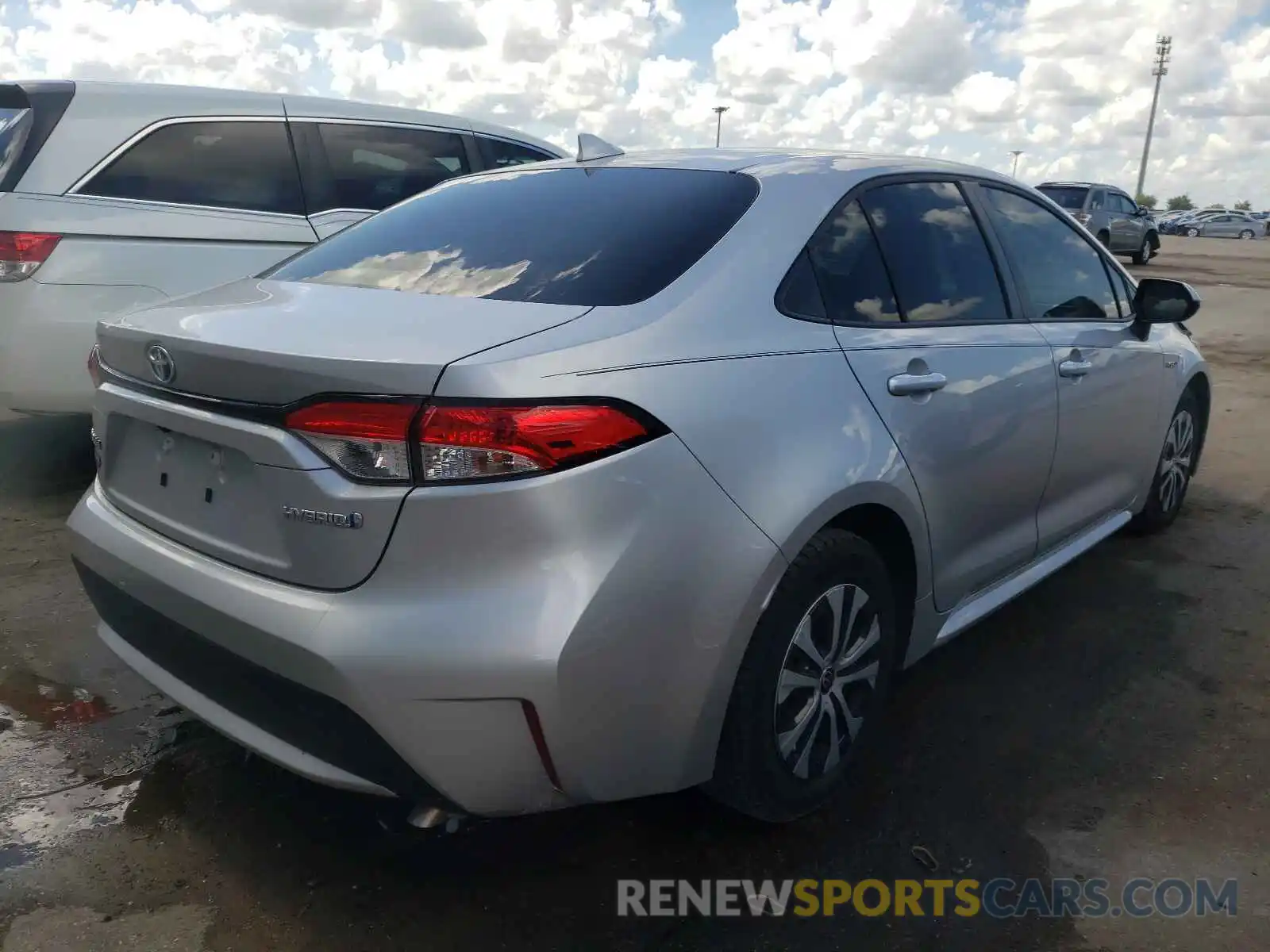 4 Photograph of a damaged car JTDEBRBE6LJ001701 TOYOTA COROLLA 2020