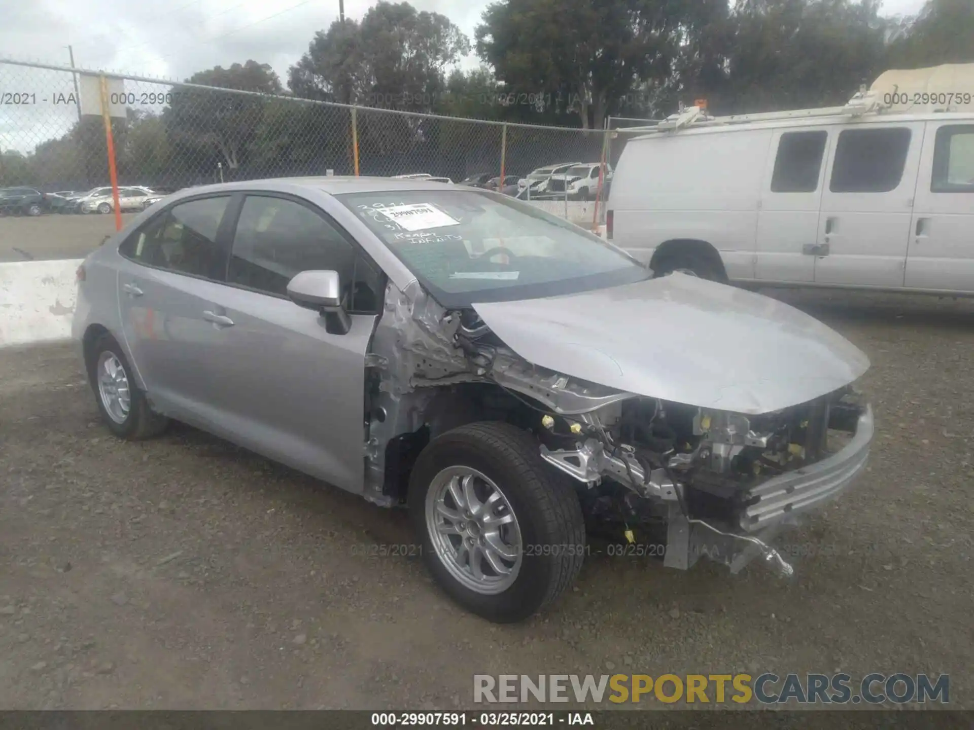 1 Photograph of a damaged car JTDEBRBE6LJ002282 TOYOTA COROLLA 2020