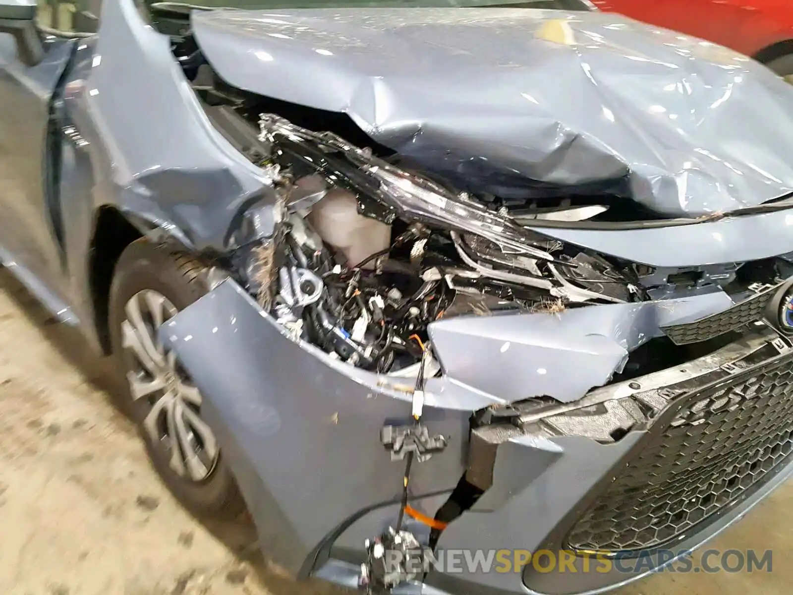 9 Photograph of a damaged car JTDEBRBE6LJ002492 TOYOTA COROLLA 2020