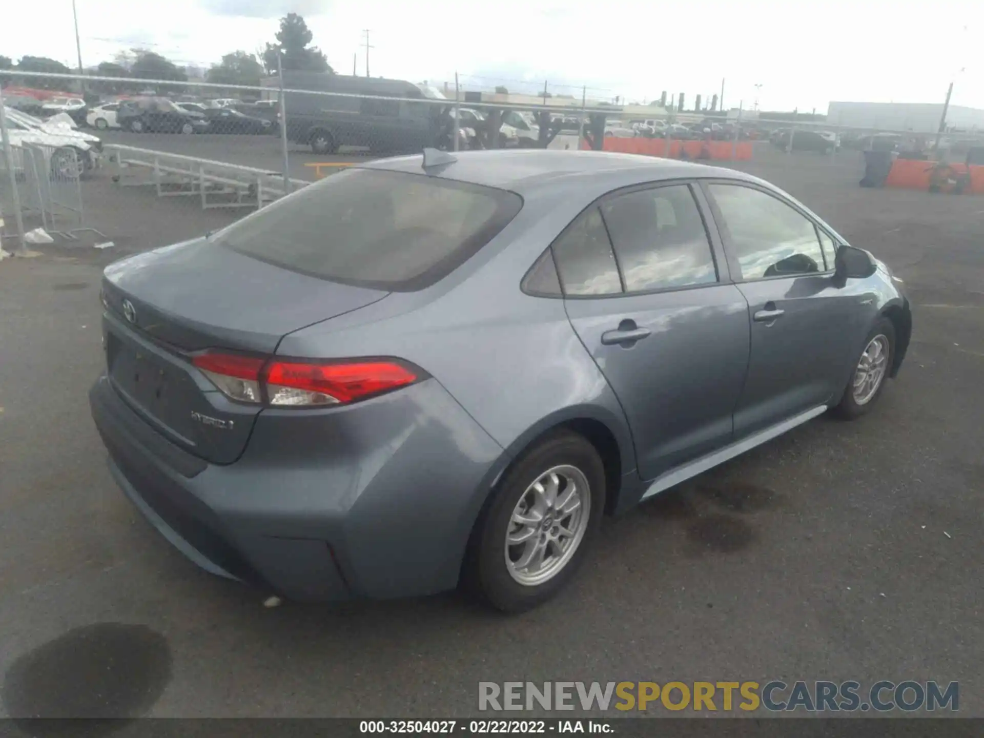 4 Photograph of a damaged car JTDEBRBE6LJ002752 TOYOTA COROLLA 2020