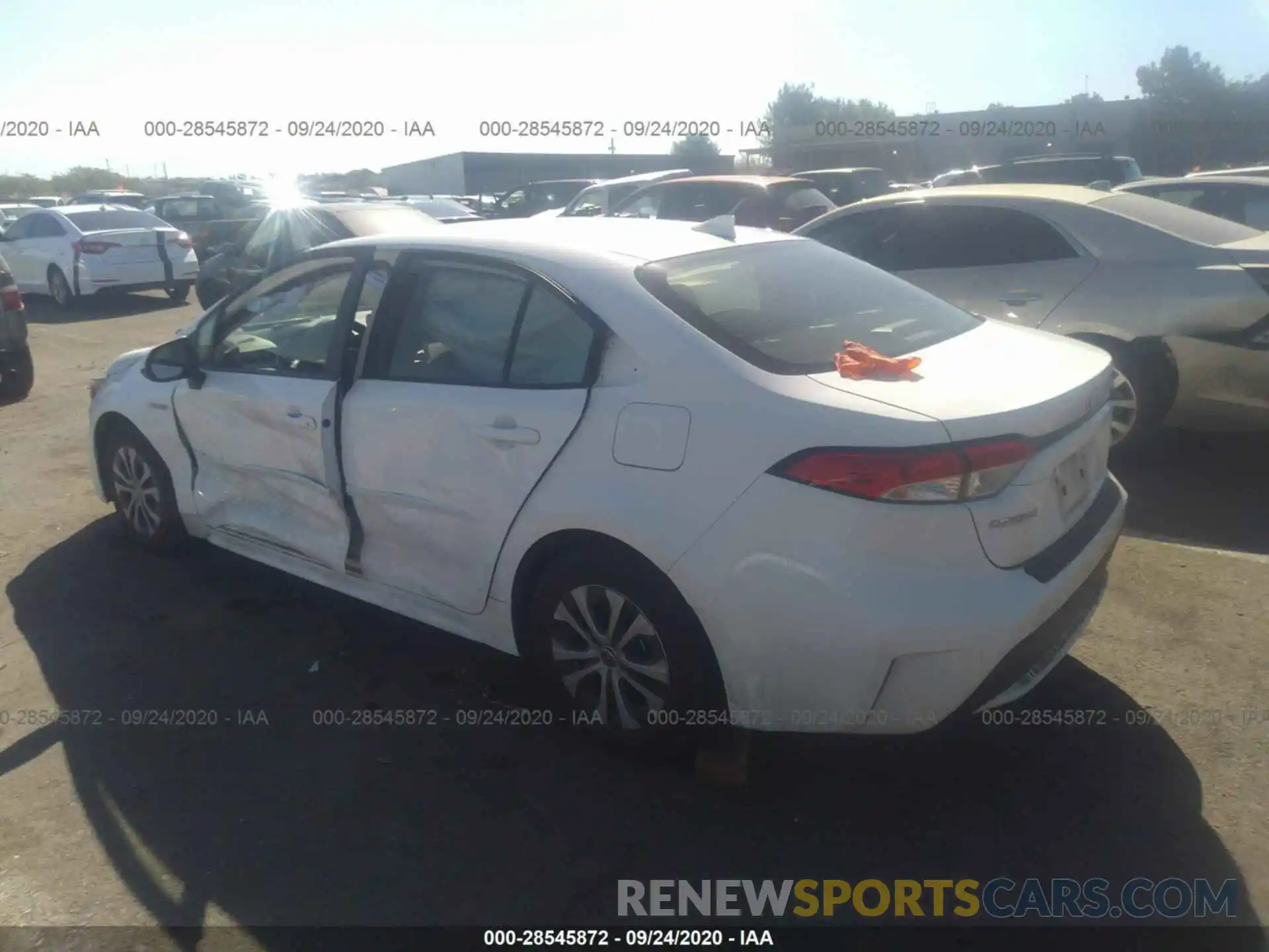 3 Photograph of a damaged car JTDEBRBE6LJ004811 TOYOTA COROLLA 2020