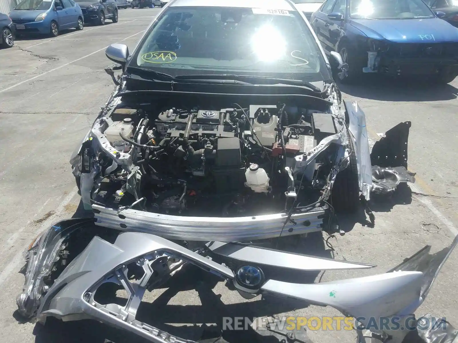 9 Photograph of a damaged car JTDEBRBE6LJ005764 TOYOTA COROLLA 2020