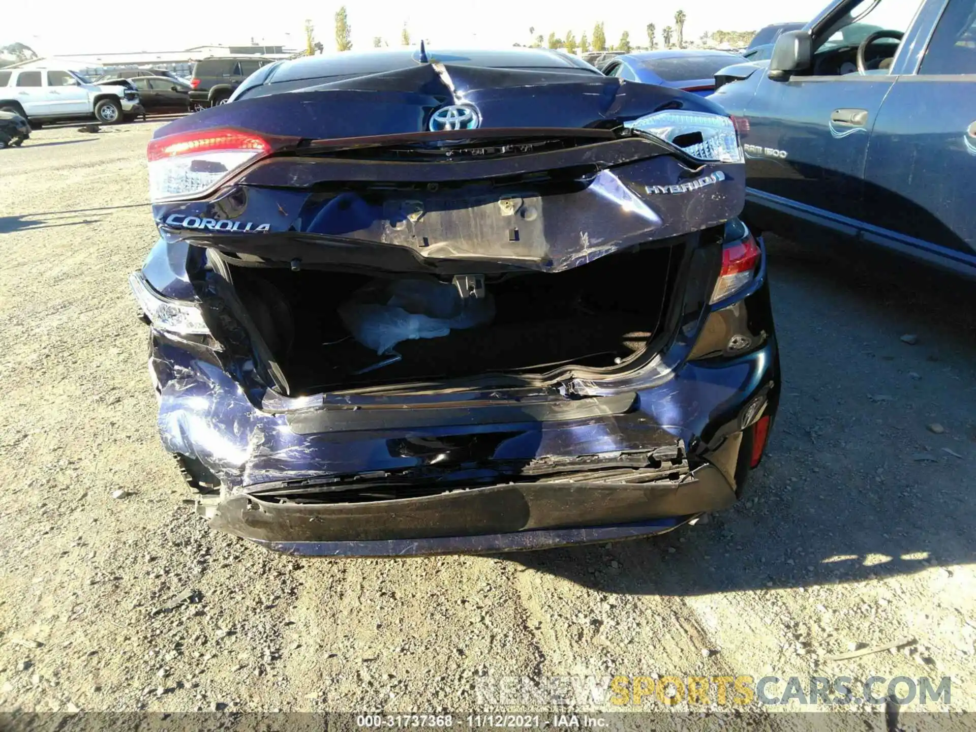 6 Photograph of a damaged car JTDEBRBE6LJ006333 TOYOTA COROLLA 2020