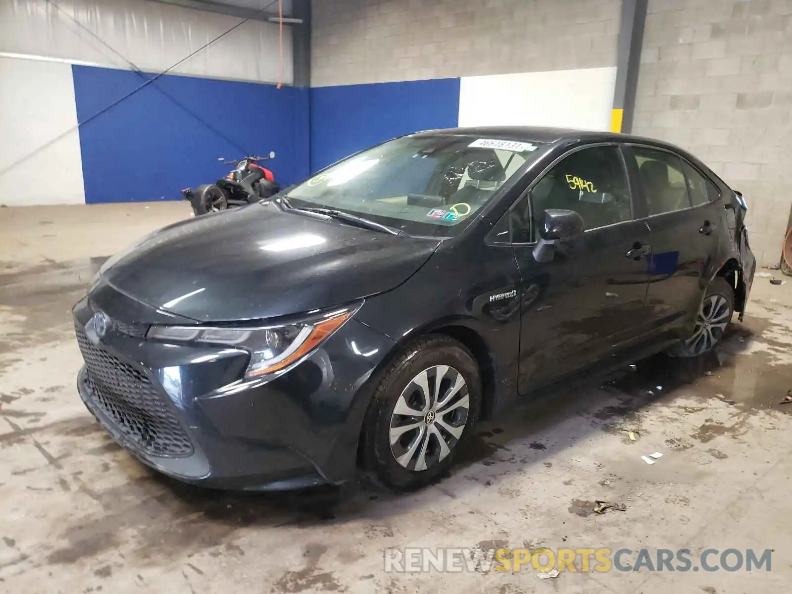 2 Photograph of a damaged car JTDEBRBE6LJ006543 TOYOTA COROLLA 2020