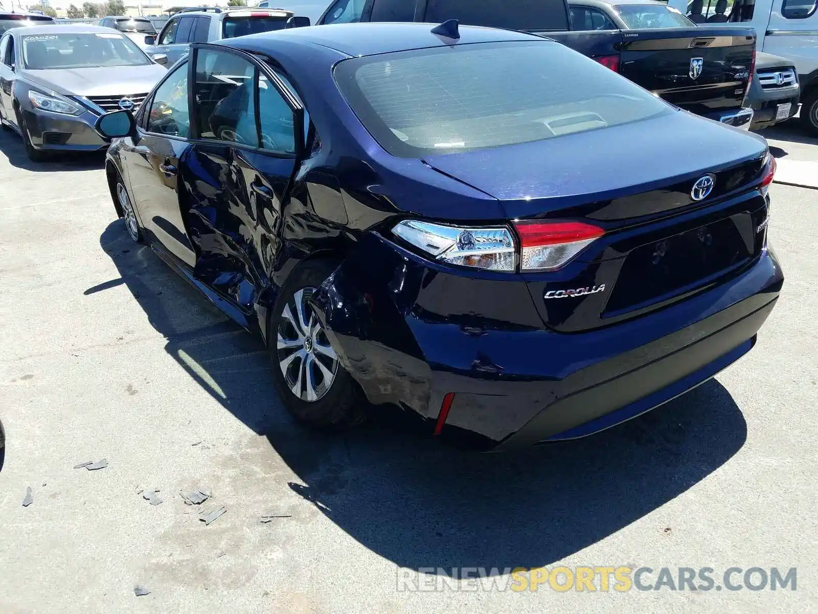 3 Photograph of a damaged car JTDEBRBE6LJ006557 TOYOTA COROLLA 2020