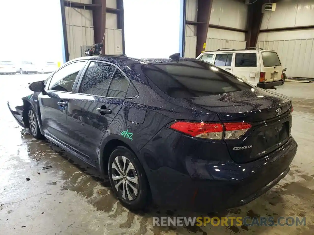 3 Photograph of a damaged car JTDEBRBE6LJ007708 TOYOTA COROLLA 2020