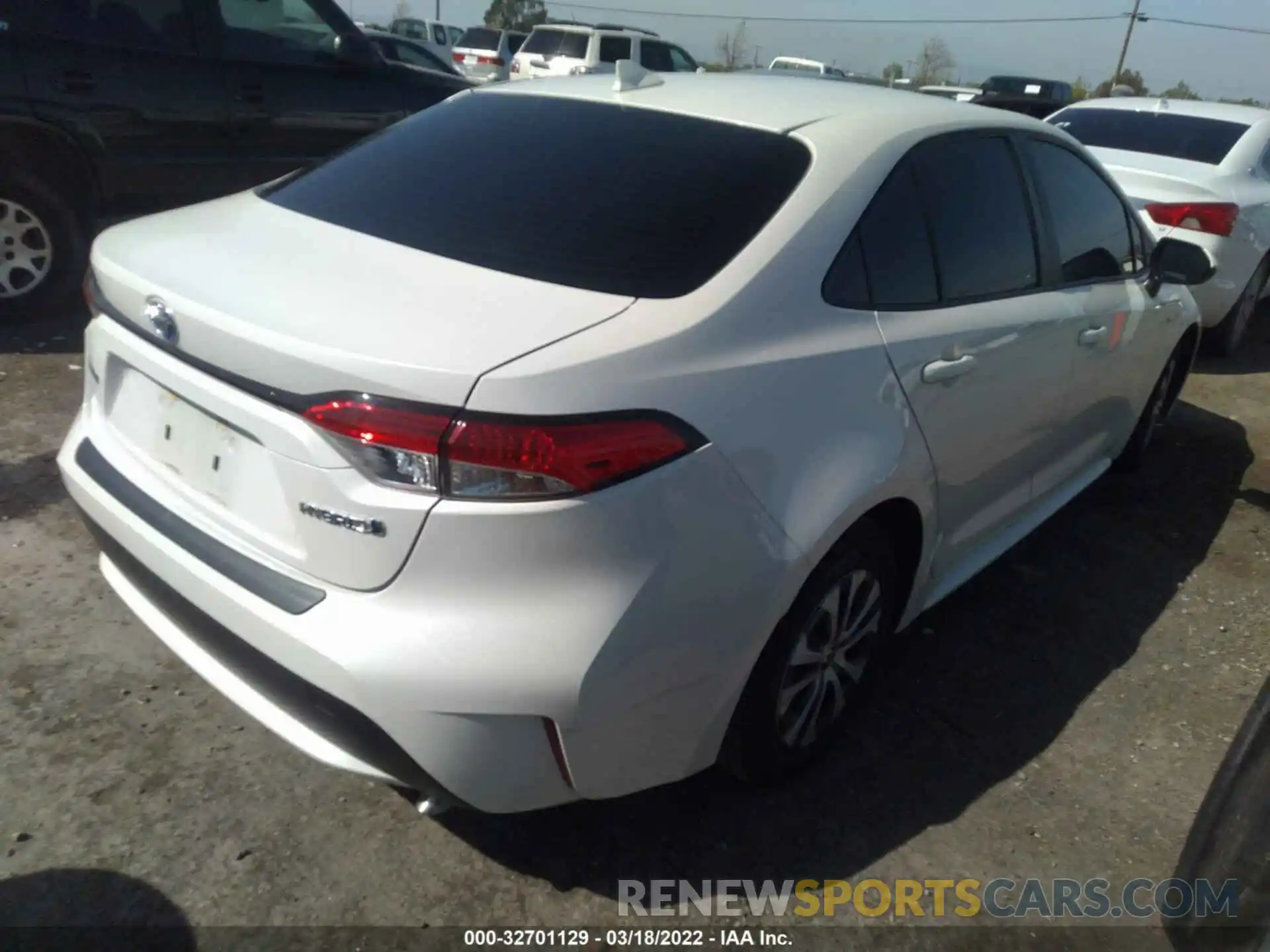 4 Photograph of a damaged car JTDEBRBE6LJ009409 TOYOTA COROLLA 2020