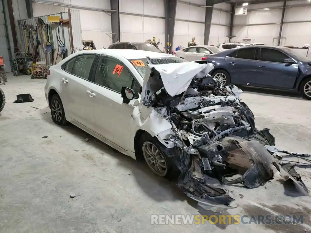 1 Photograph of a damaged car JTDEBRBE6LJ010348 TOYOTA COROLLA 2020