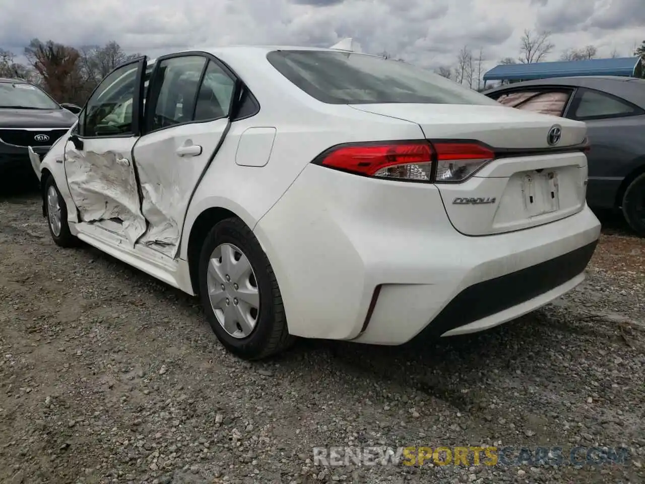 3 Photograph of a damaged car JTDEBRBE6LJ010351 TOYOTA COROLLA 2020