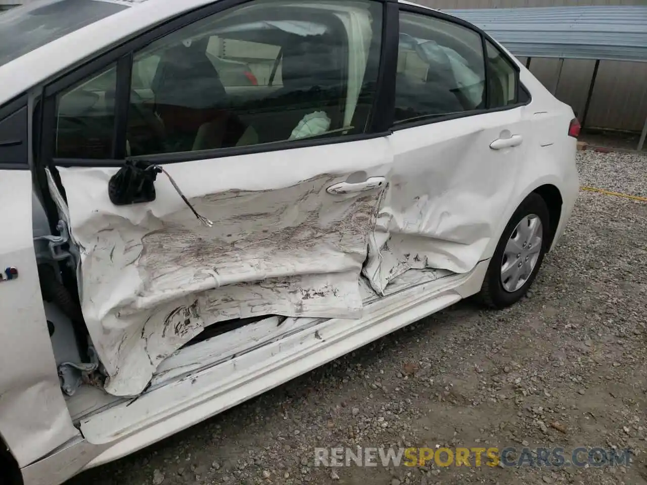 9 Photograph of a damaged car JTDEBRBE6LJ010351 TOYOTA COROLLA 2020