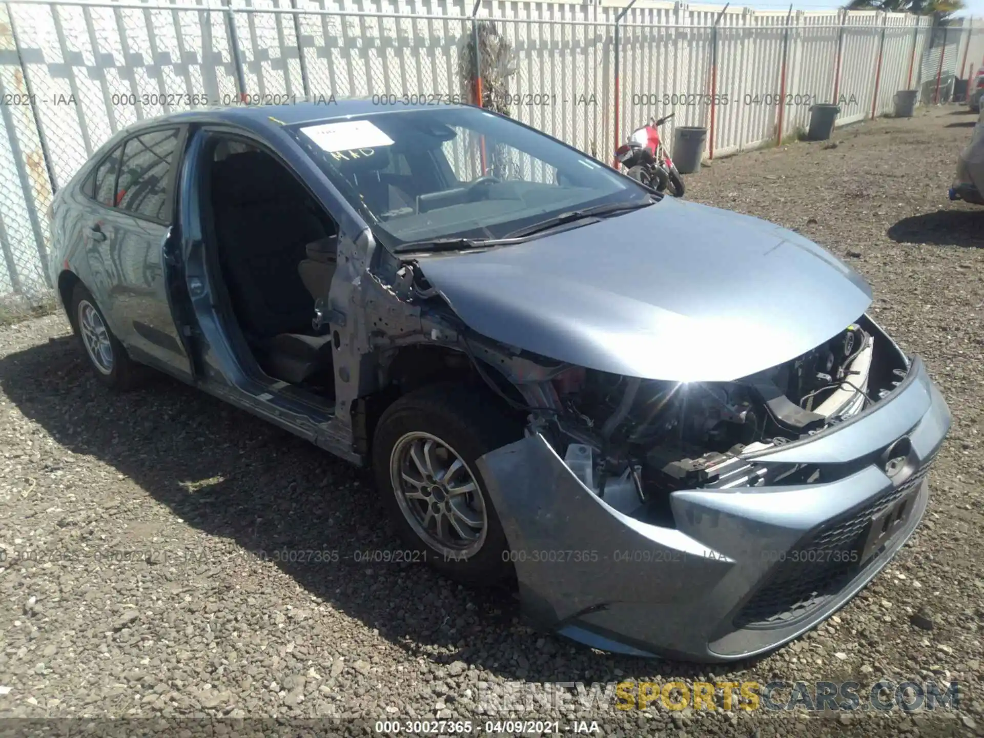 1 Photograph of a damaged car JTDEBRBE6LJ010687 TOYOTA COROLLA 2020