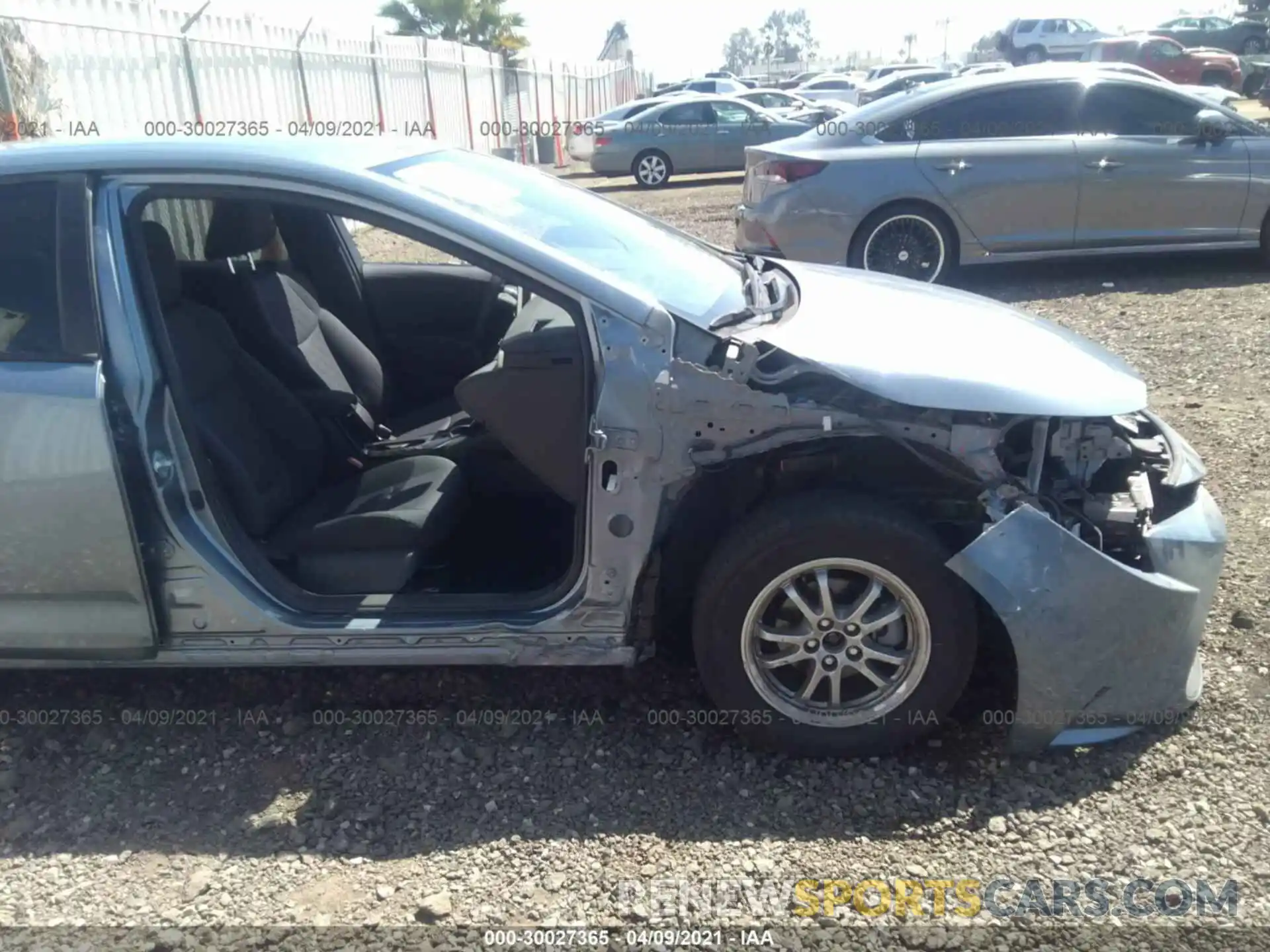 6 Photograph of a damaged car JTDEBRBE6LJ010687 TOYOTA COROLLA 2020