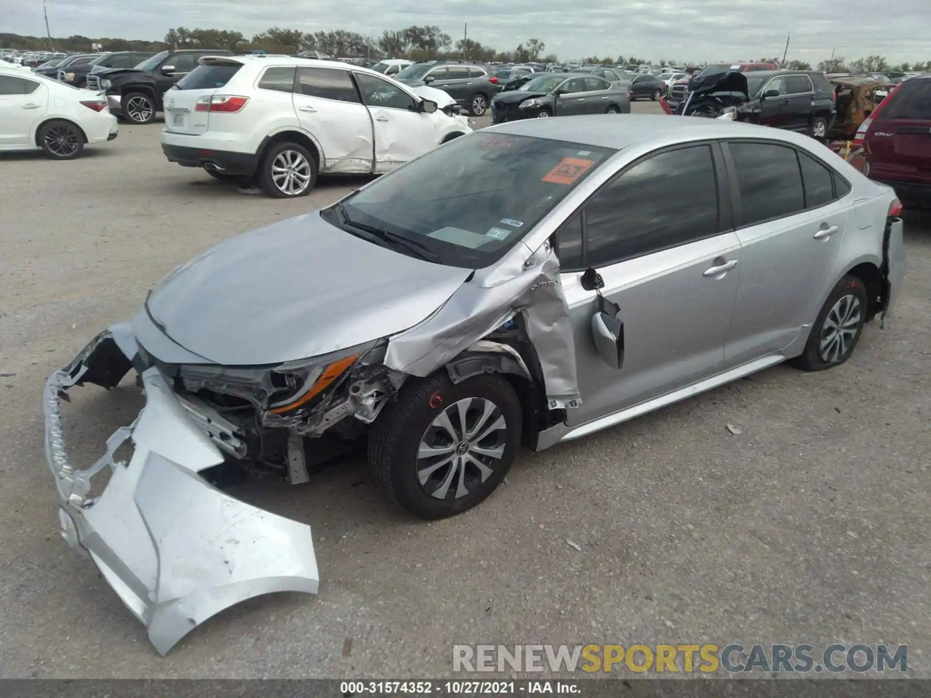 2 Photograph of a damaged car JTDEBRBE6LJ011869 TOYOTA COROLLA 2020