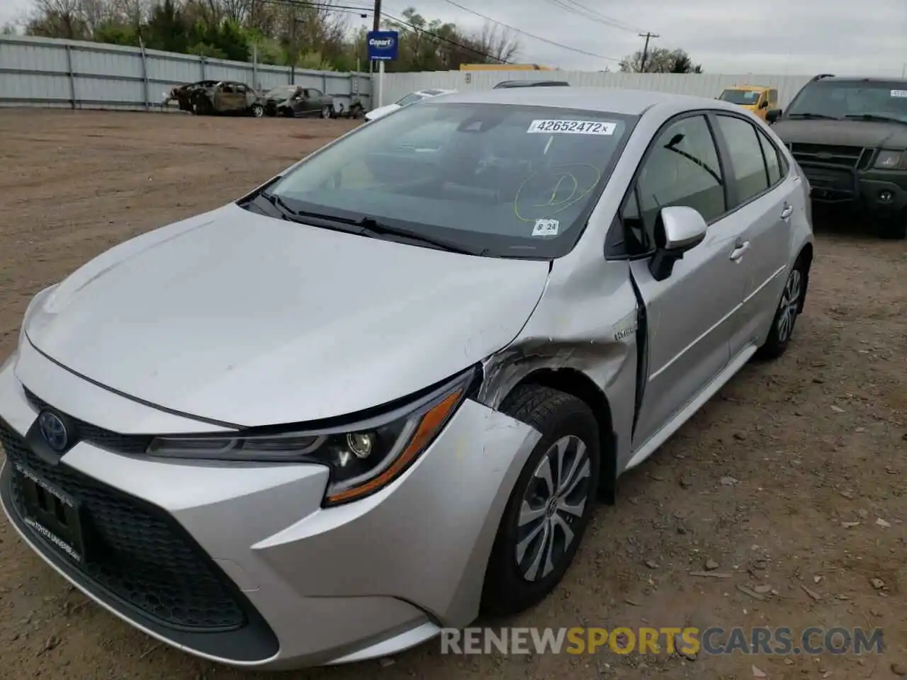 2 Photograph of a damaged car JTDEBRBE6LJ012665 TOYOTA COROLLA 2020