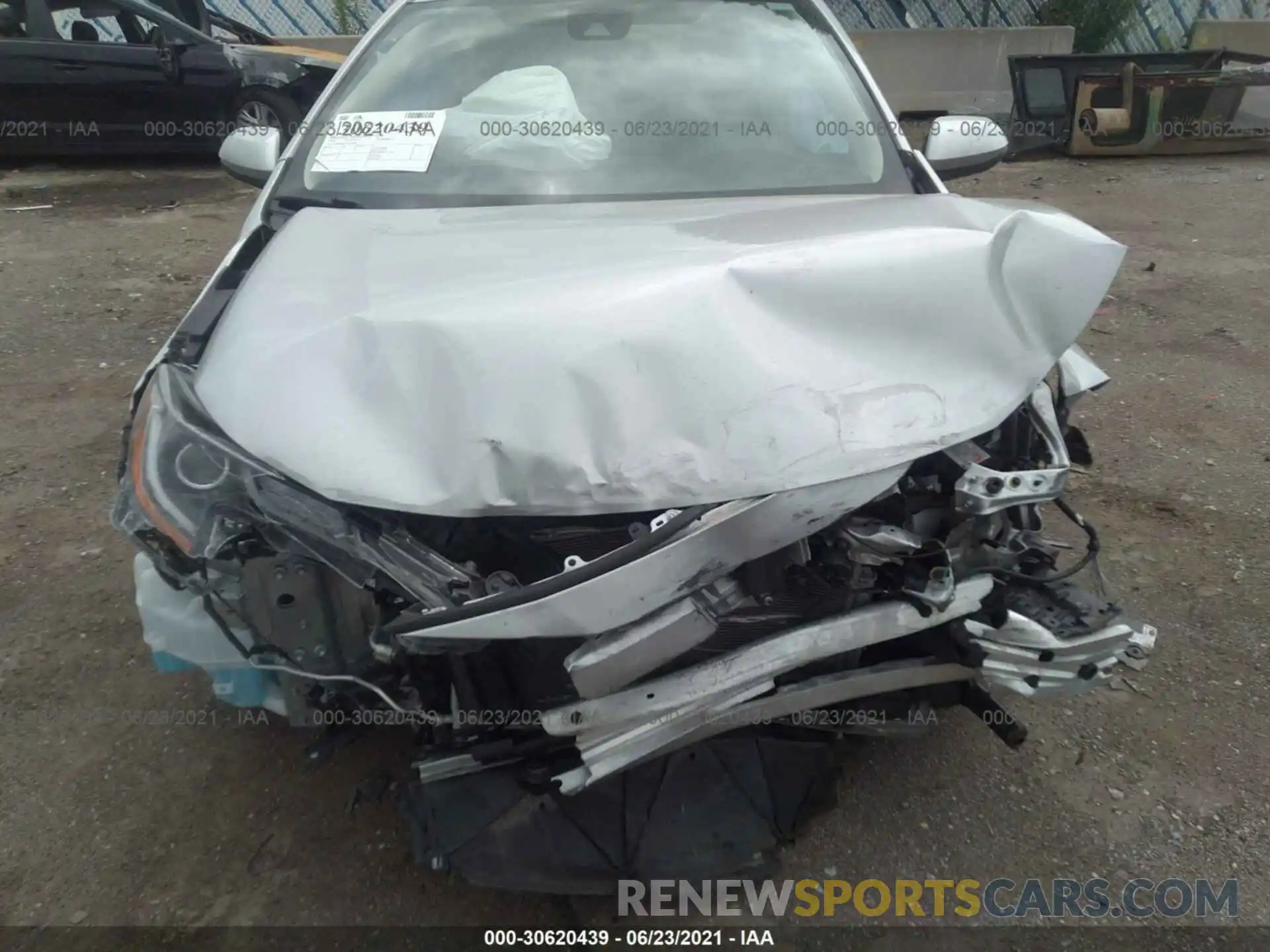 10 Photograph of a damaged car JTDEBRBE6LJ014092 TOYOTA COROLLA 2020