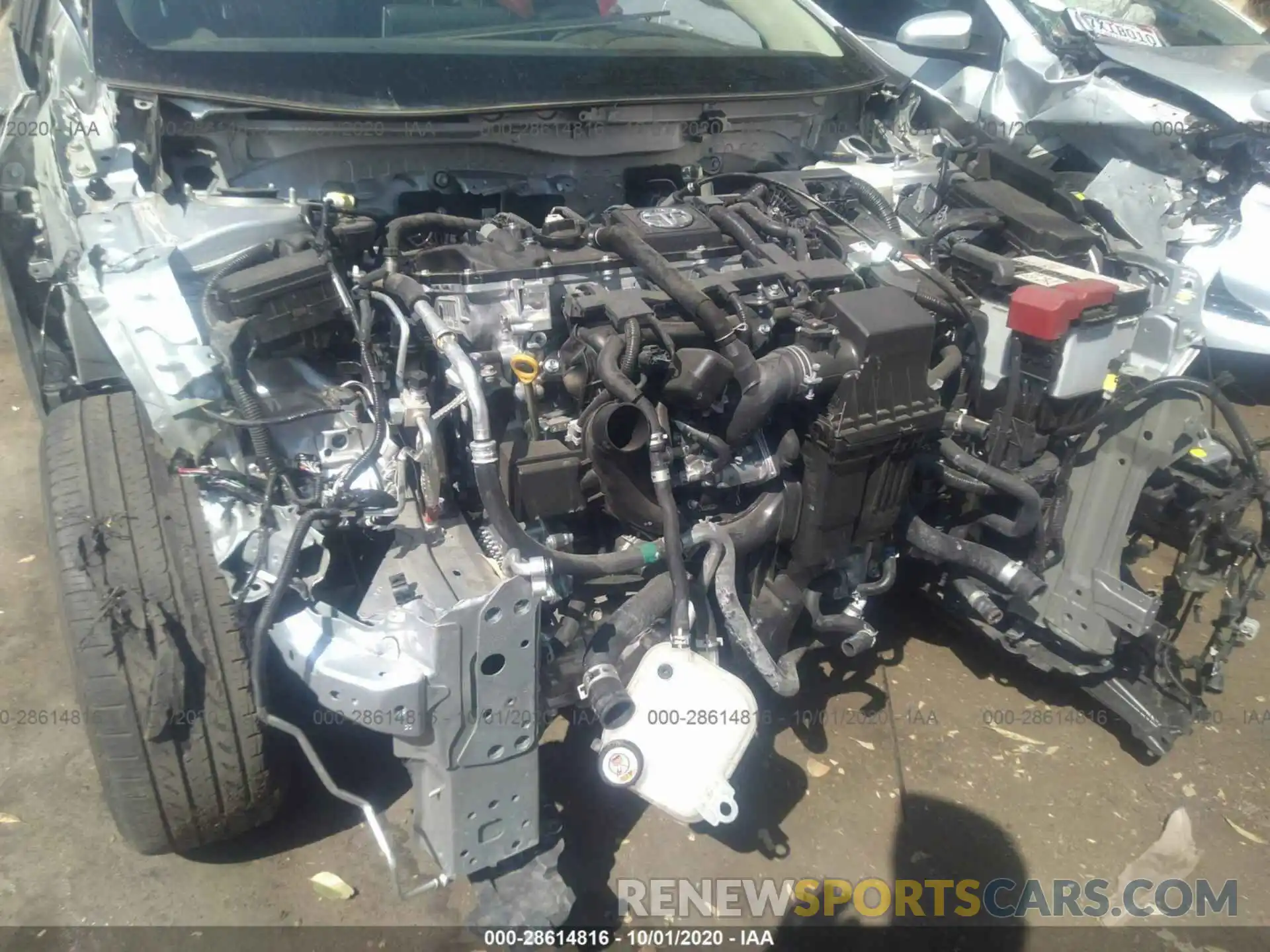 6 Photograph of a damaged car JTDEBRBE6LJ015520 TOYOTA COROLLA 2020