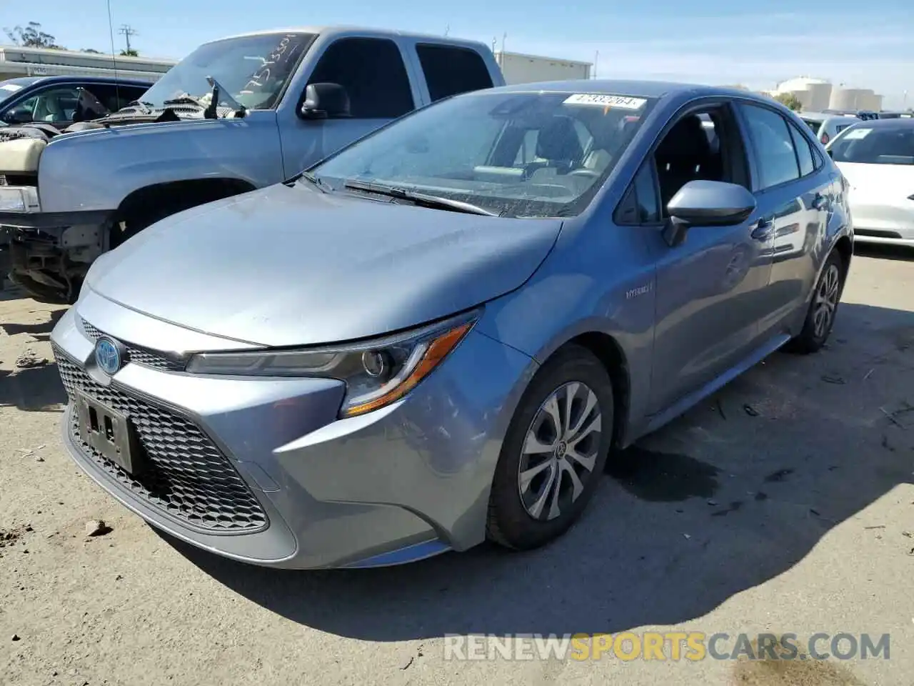 1 Photograph of a damaged car JTDEBRBE6LJ016702 TOYOTA COROLLA 2020