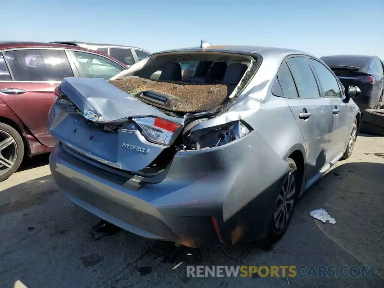 3 Photograph of a damaged car JTDEBRBE6LJ016702 TOYOTA COROLLA 2020