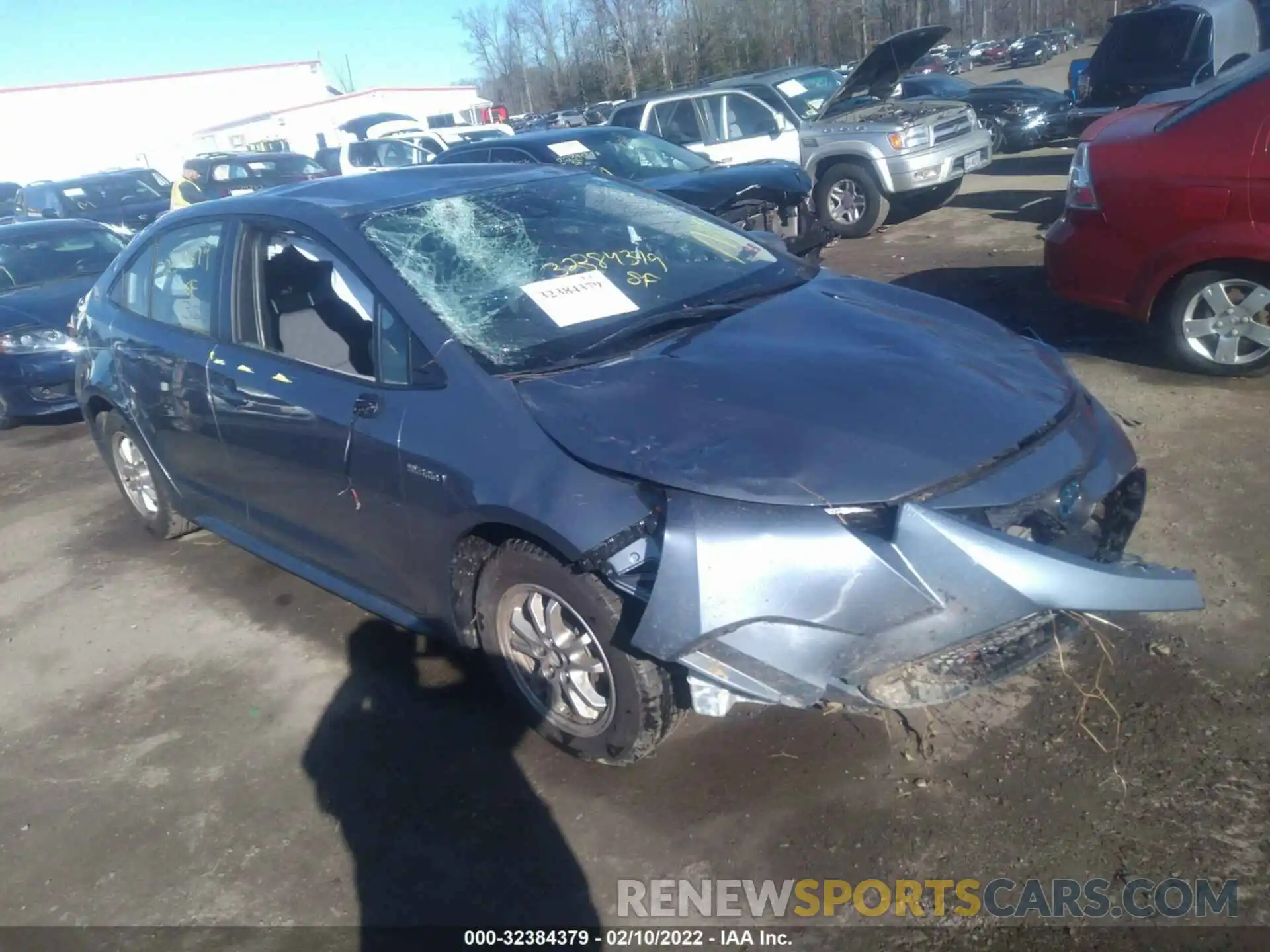 1 Photograph of a damaged car JTDEBRBE6LJ016795 TOYOTA COROLLA 2020