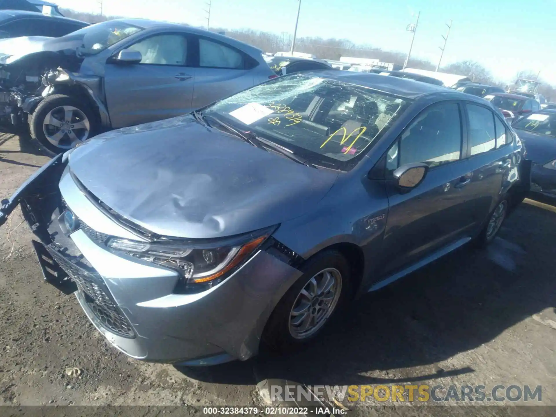 2 Photograph of a damaged car JTDEBRBE6LJ016795 TOYOTA COROLLA 2020