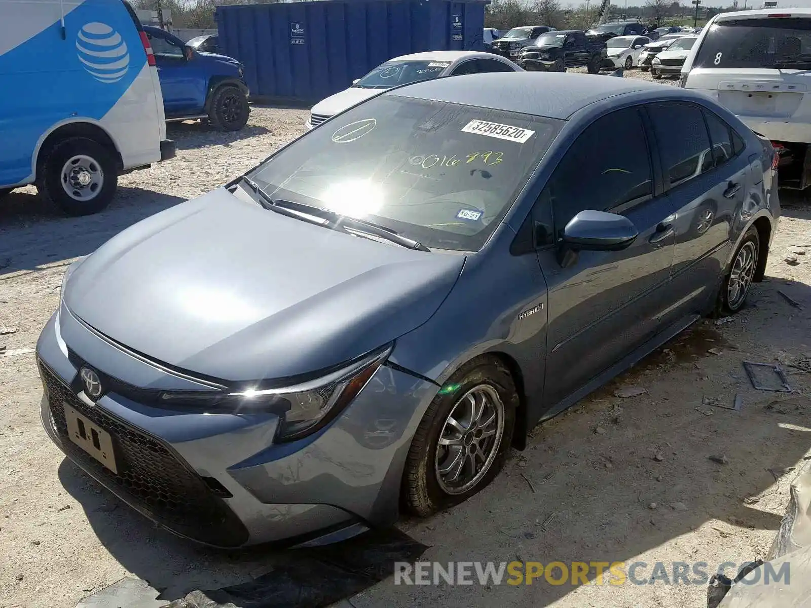 2 Photograph of a damaged car JTDEBRBE6LJ016893 TOYOTA COROLLA 2020