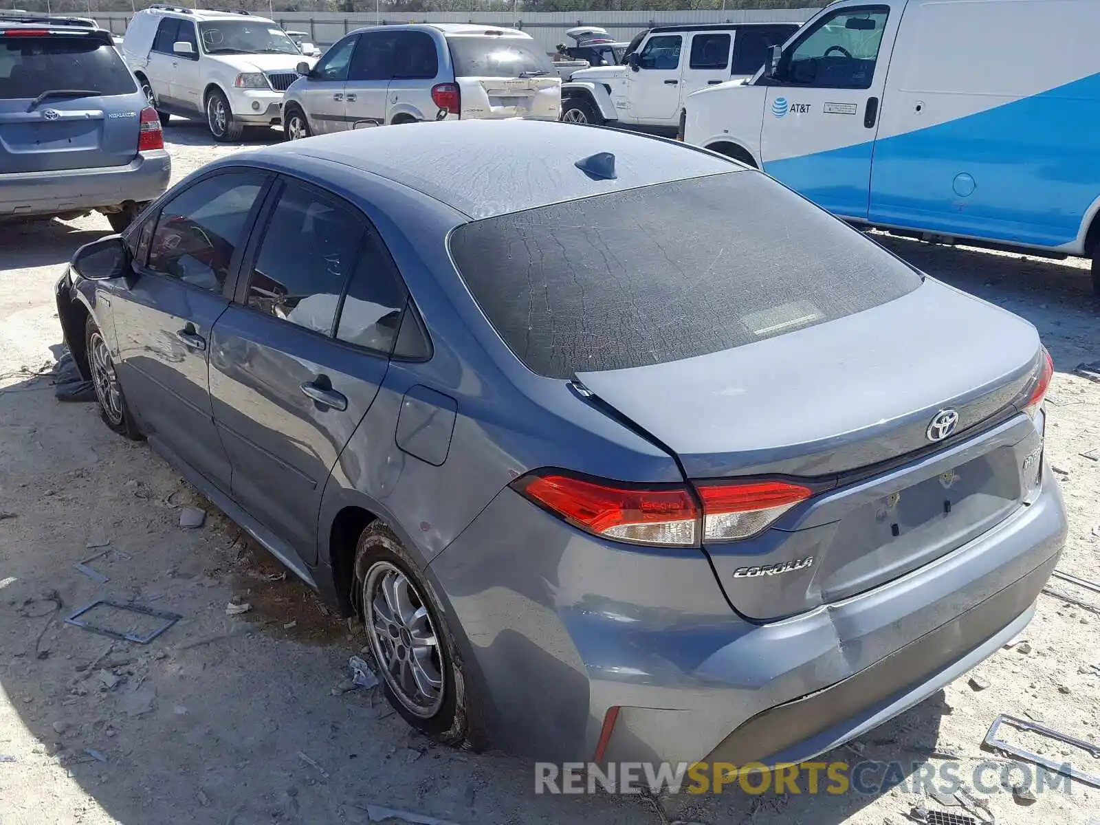 3 Photograph of a damaged car JTDEBRBE6LJ016893 TOYOTA COROLLA 2020