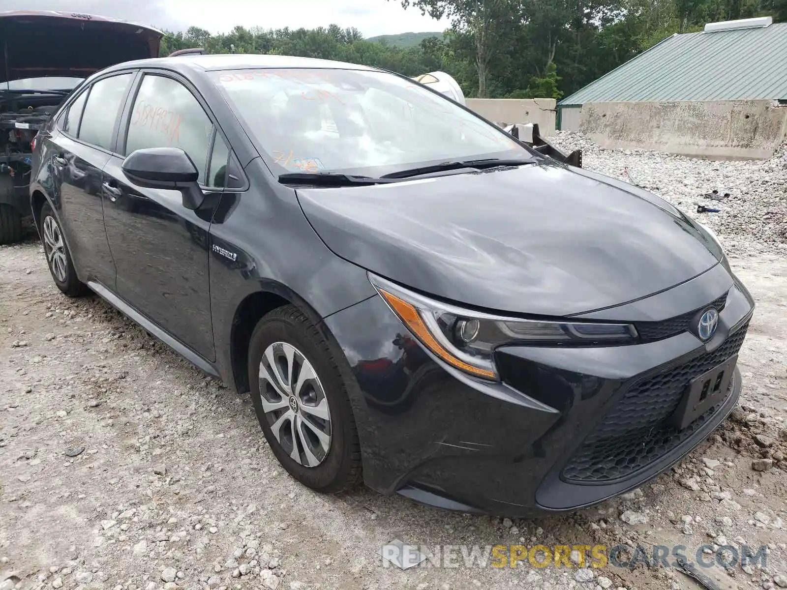 1 Photograph of a damaged car JTDEBRBE6LJ018143 TOYOTA COROLLA 2020