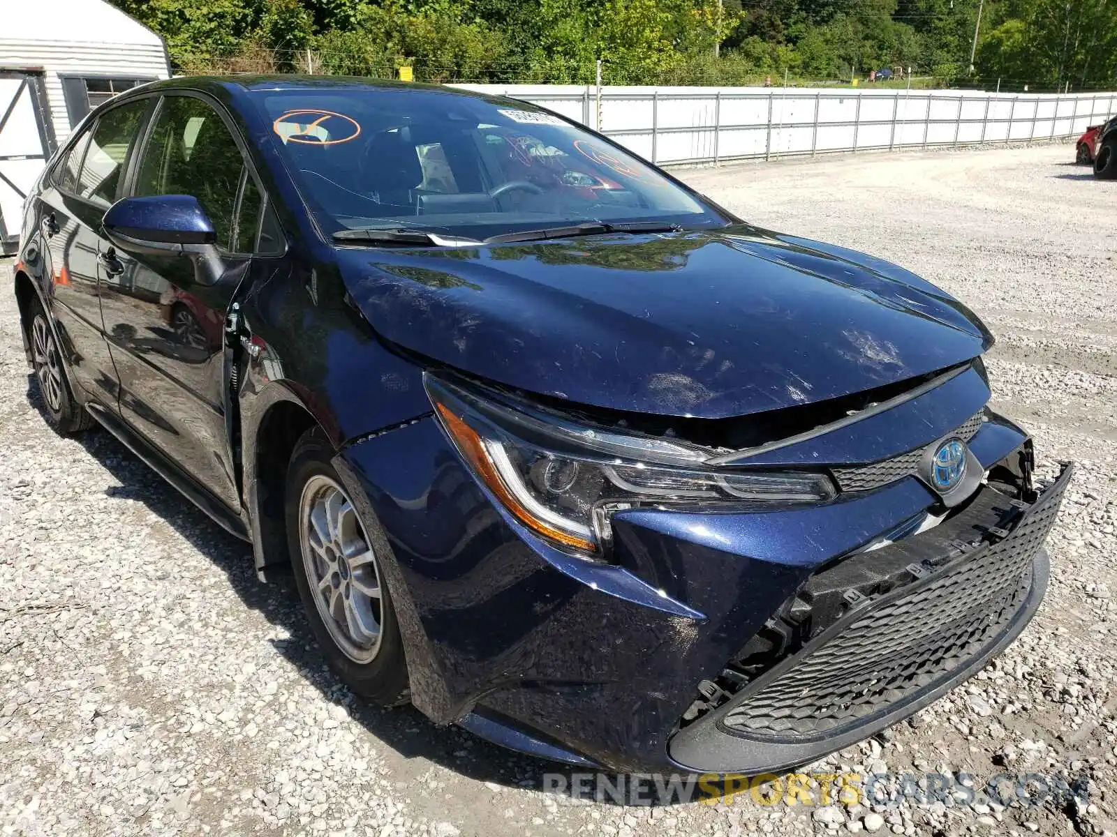 9 Photograph of a damaged car JTDEBRBE6LJ019762 TOYOTA COROLLA 2020