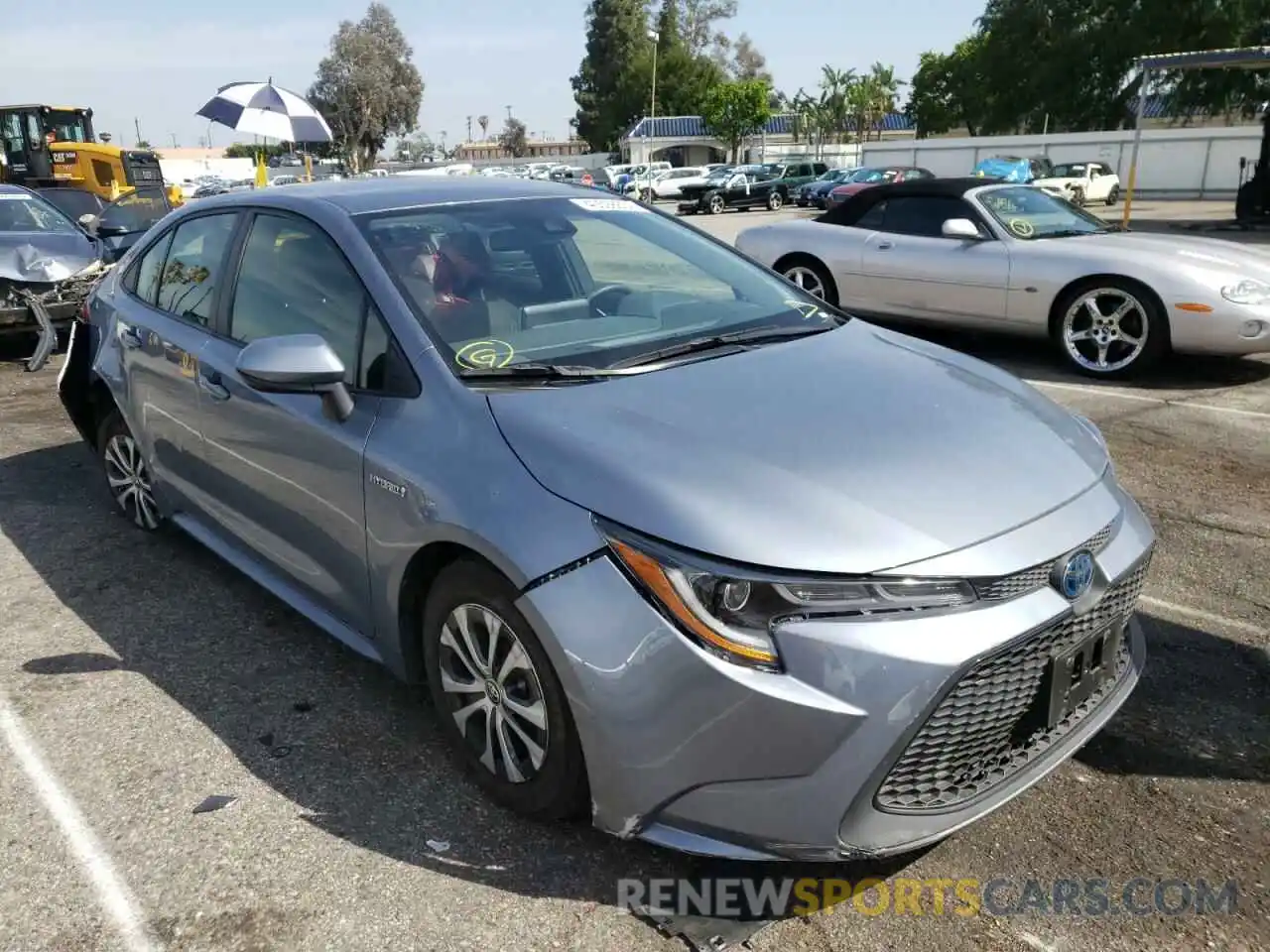 1 Photograph of a damaged car JTDEBRBE6LJ022256 TOYOTA COROLLA 2020