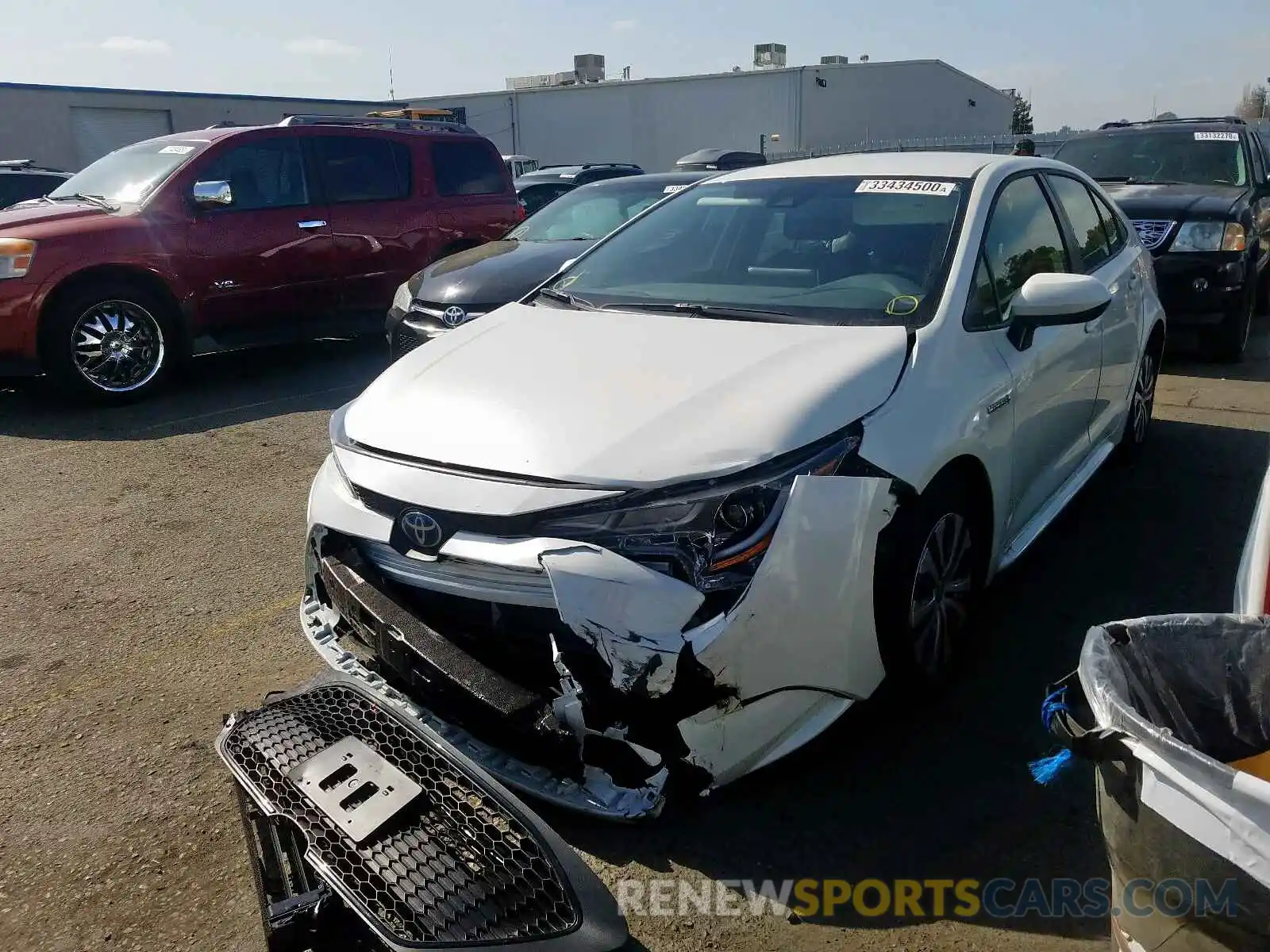 2 Photograph of a damaged car JTDEBRBE6LJ024332 TOYOTA COROLLA 2020