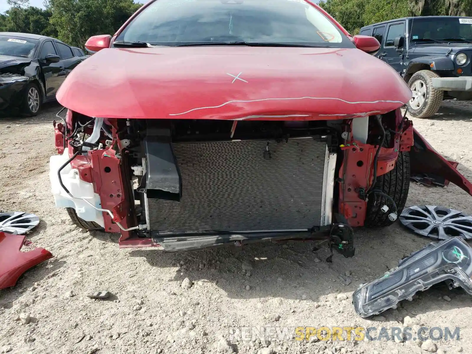 9 Photograph of a damaged car JTDEBRBE6LJ024895 TOYOTA COROLLA 2020