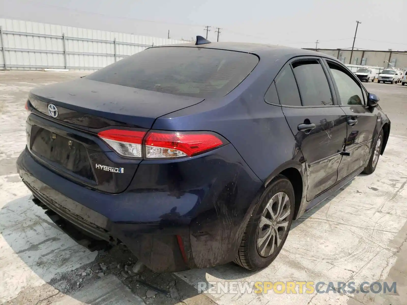 4 Photograph of a damaged car JTDEBRBE6LJ025626 TOYOTA COROLLA 2020