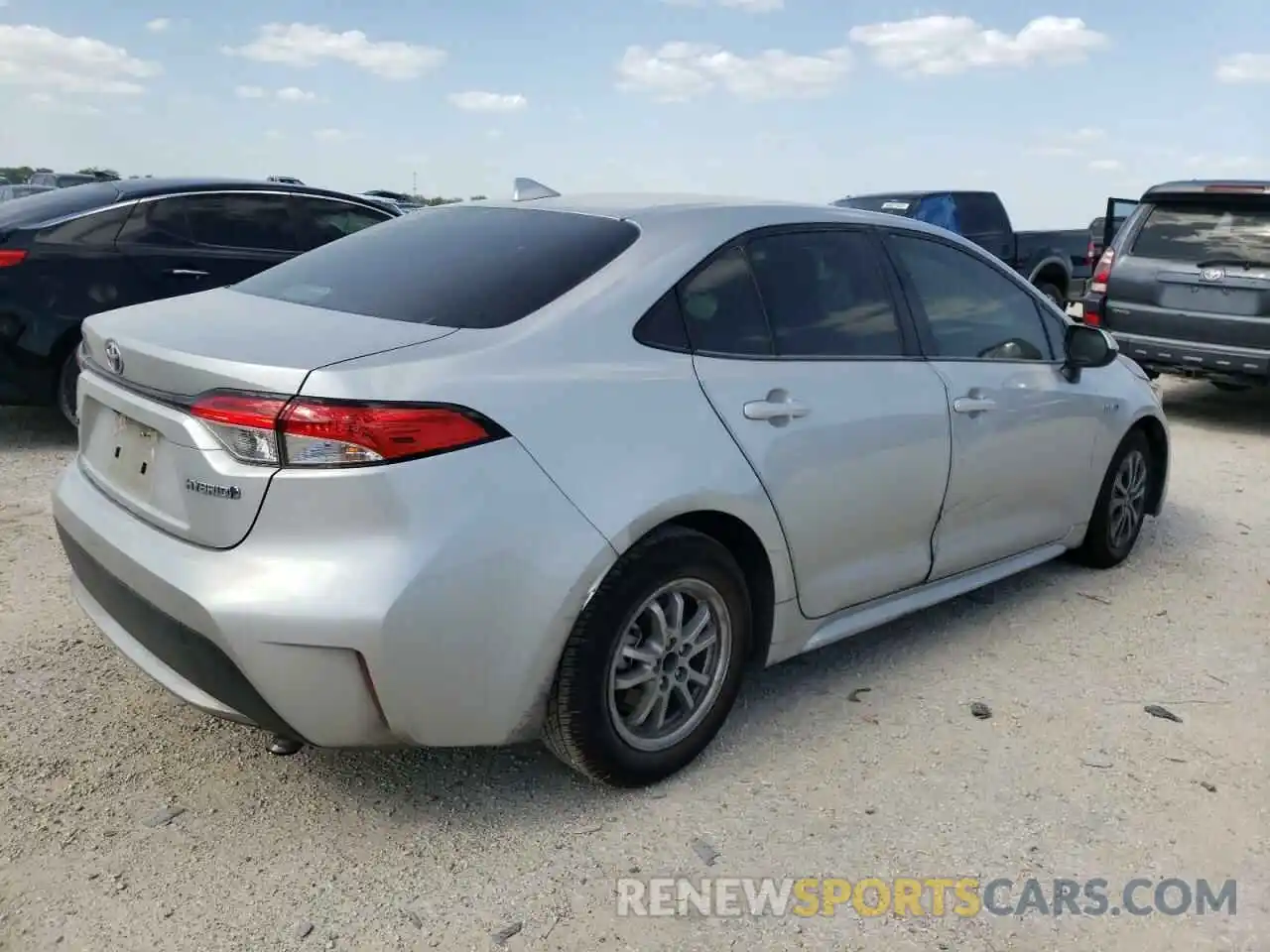 4 Photograph of a damaged car JTDEBRBE6LJ026971 TOYOTA COROLLA 2020